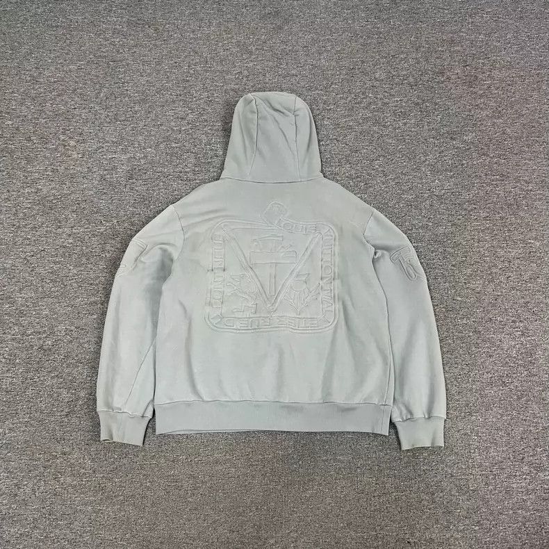 Louis Vuitton Louis Vuitton Lv Embroidered Hoodie Size US M / EU 48-50 / 2 - 2 Thumbnail