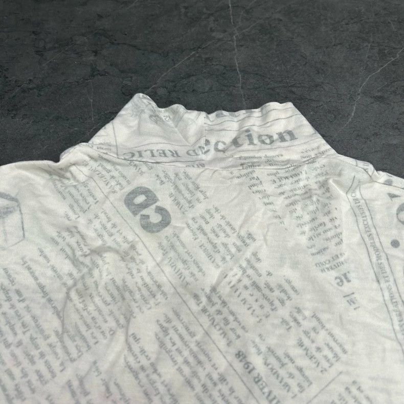 Dior dior newspaper print long sleeve Size US S / EU 44-46 / 1 - 5 Thumbnail