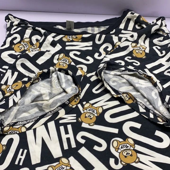 Moschino Moschino Teddy Bear Print Short Sleeve T-Shirt 0079 Size XL / US 12-14 / IT 48-50 - 8 Thumbnail