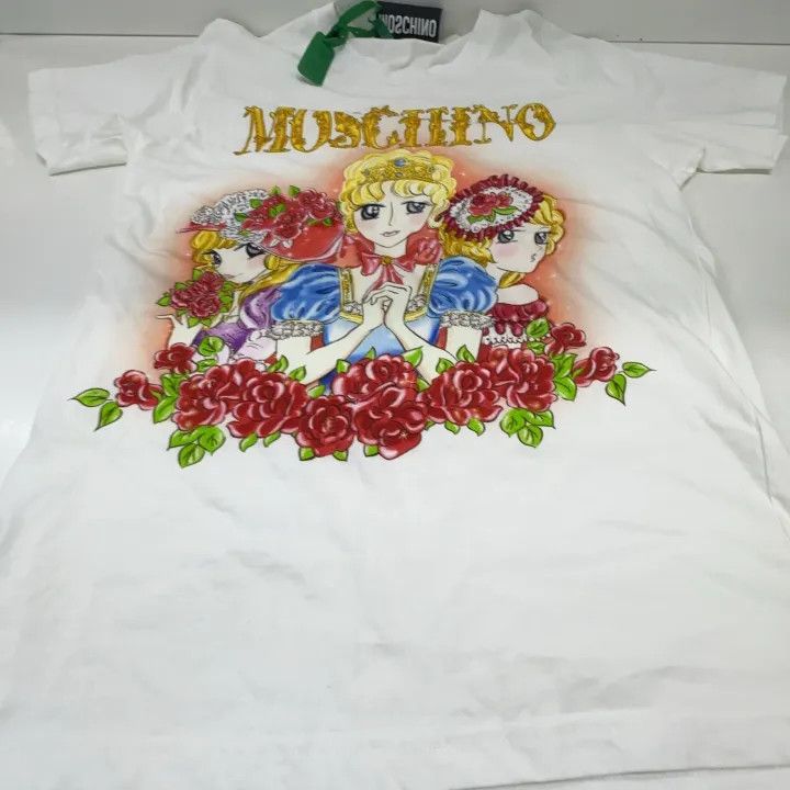 Moschino Moschino Girl Print Short Sleeve T-Shirt 0079 Size S / US 4 / IT 40 - 7 Thumbnail