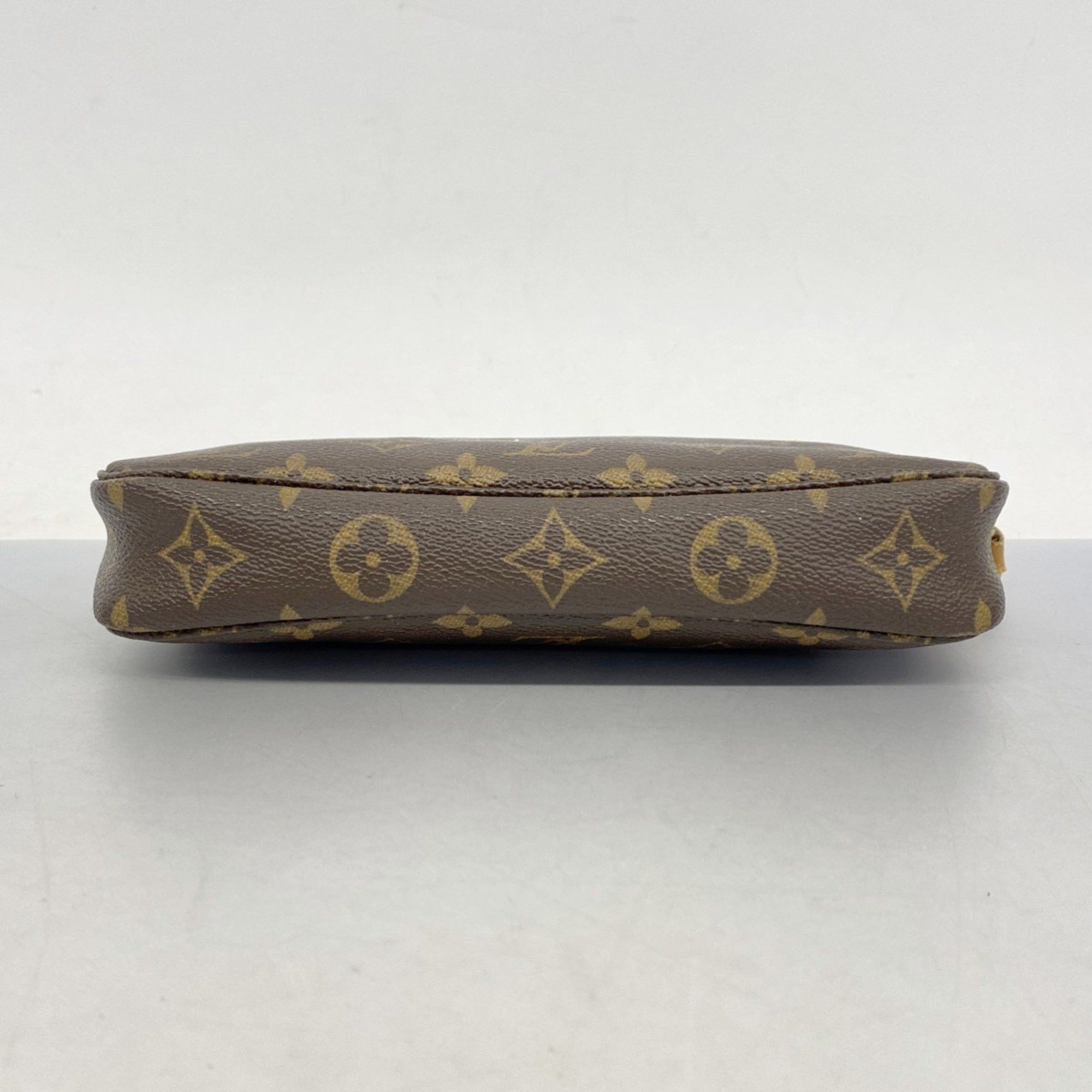 Louis Vuitton Louis Vuitton Pochette Accessoire clutch Size ONE SIZE - 5 Thumbnail