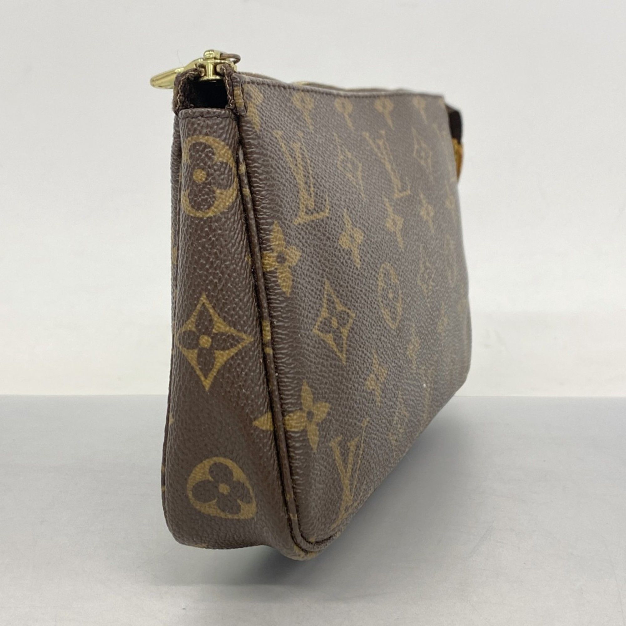 Louis Vuitton Louis Vuitton Pochette Accessoire clutch Size ONE SIZE - 3 Thumbnail