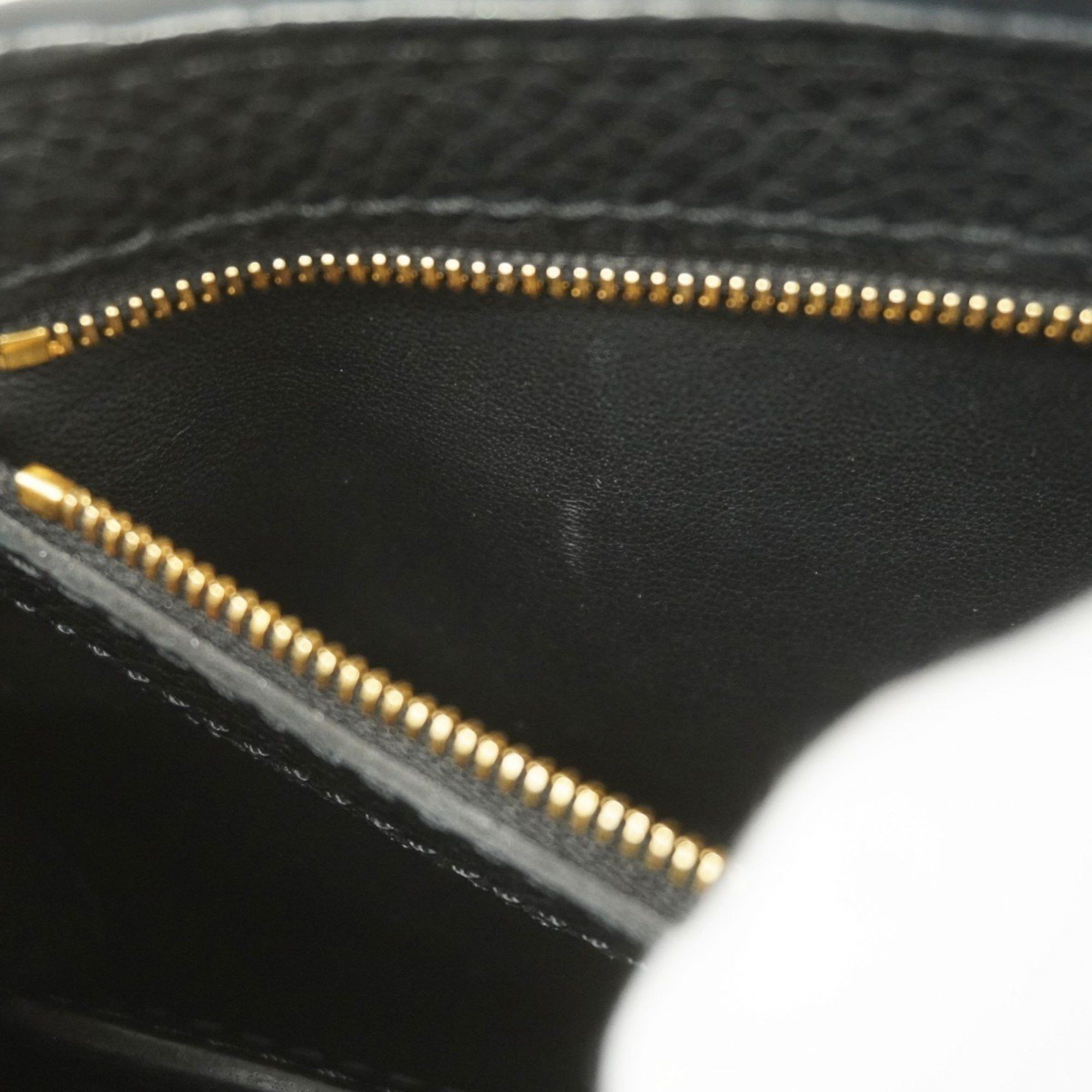 Louis Vuitton Louis Vuitton Capucines handbag Size ONE SIZE - 15 Thumbnail