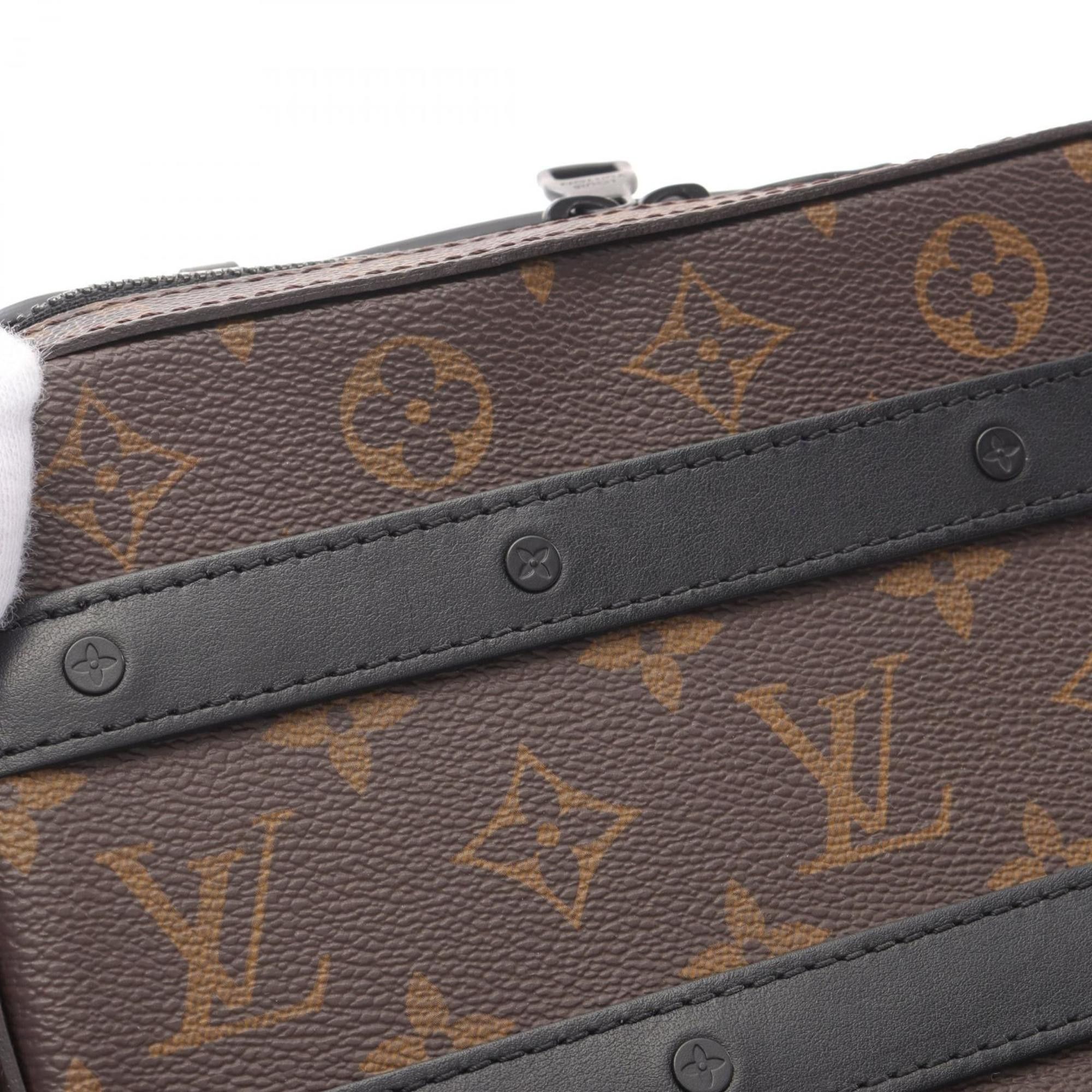Louis Vuitton Louis Vuitton Soft Trunk shoulder Size ONE SIZE - 9 Thumbnail