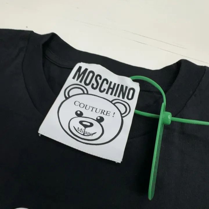 Moschino Moschino Black Graphic Short Sleeve T-Shirt 0079 Size S / US 4 / IT 40 - 2 Thumbnail