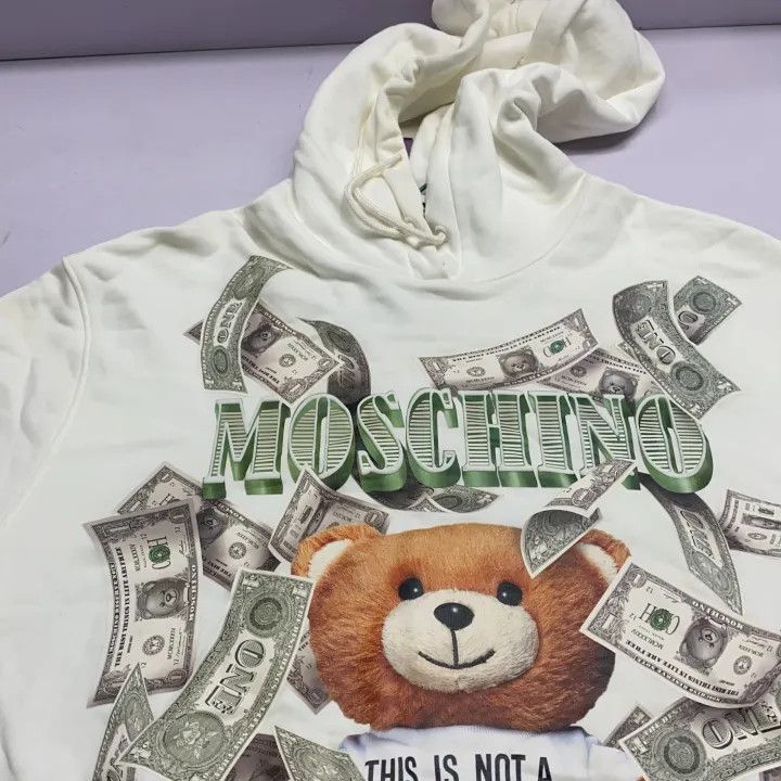 Moschino Moschino Money Bear Hooded Sweatshirt for Women 0079 Size L / US 10 / IT 46 - 11 Thumbnail