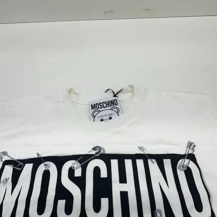 Moschino Moschino Classic Short Sleeve Bear T-shirt 0079 Size XXS / US 00 / IT 34 - 8 Thumbnail