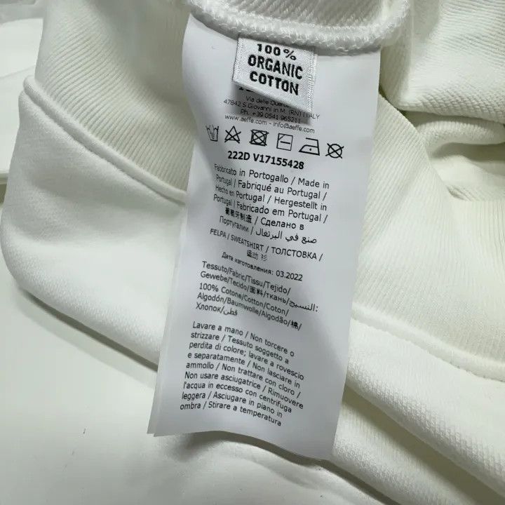 Moschino Moschino White Graphic Sweatshirt for Women 0079 Size M / US 6-8 / IT 42-44 - 6 Thumbnail