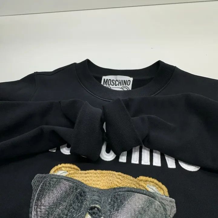 Moschino Moschino Teddy Bear Graphic Long Sleeve Sweatshirt 0079 Size M / US 6-8 / IT 42-44 - 10 Thumbnail
