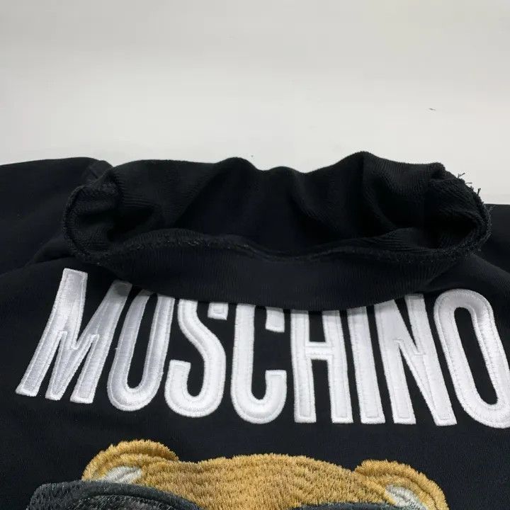 Moschino Moschino Teddy Bear Graphic Long Sleeve Sweatshirt 0079 Size M / US 6-8 / IT 42-44 - 8 Thumbnail