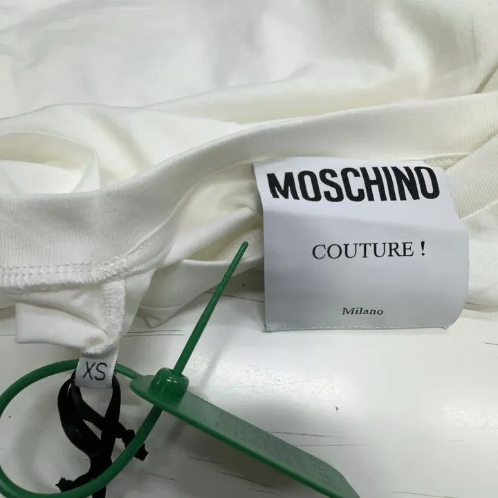 Moschino Moschino Rainbow Pony Print Short Sleeve T-Shirt 0079 Size XS / US 0-2 / IT 36-38 - 2 Thumbnail