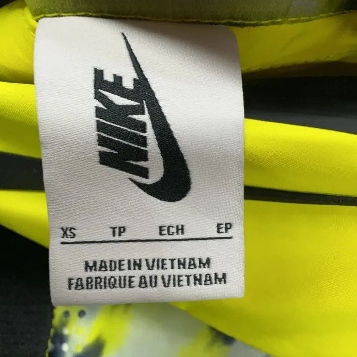 Off-White Nike x OFF-WHITE Tie Dye Cropped Jacket 0079 Size M / US 6-8 / IT 42-44 - 13 Thumbnail