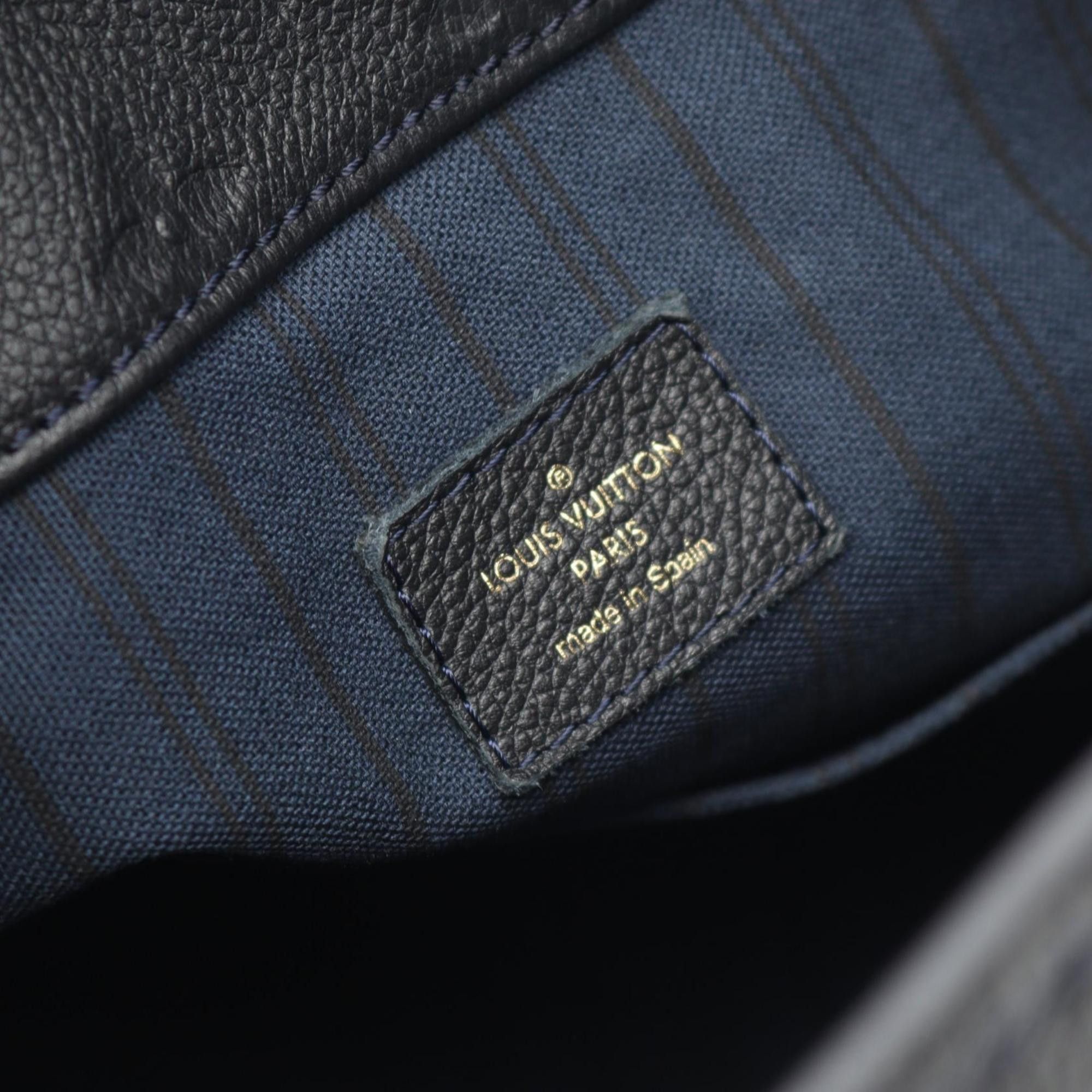 Louis Vuitton Artsy shoulder