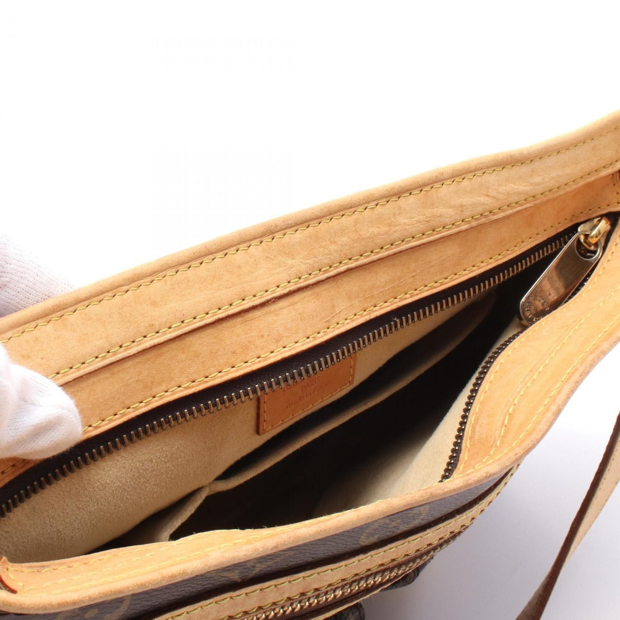 Louis Vuitton Louis Vuitton Hudson shopper Size ONE SIZE - 9 Thumbnail