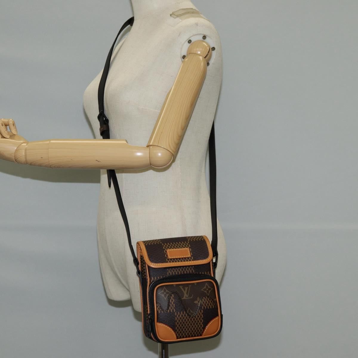 Louis Vuitton Louis Vuitton Amazon shoulder Size ONE SIZE - 14 Thumbnail