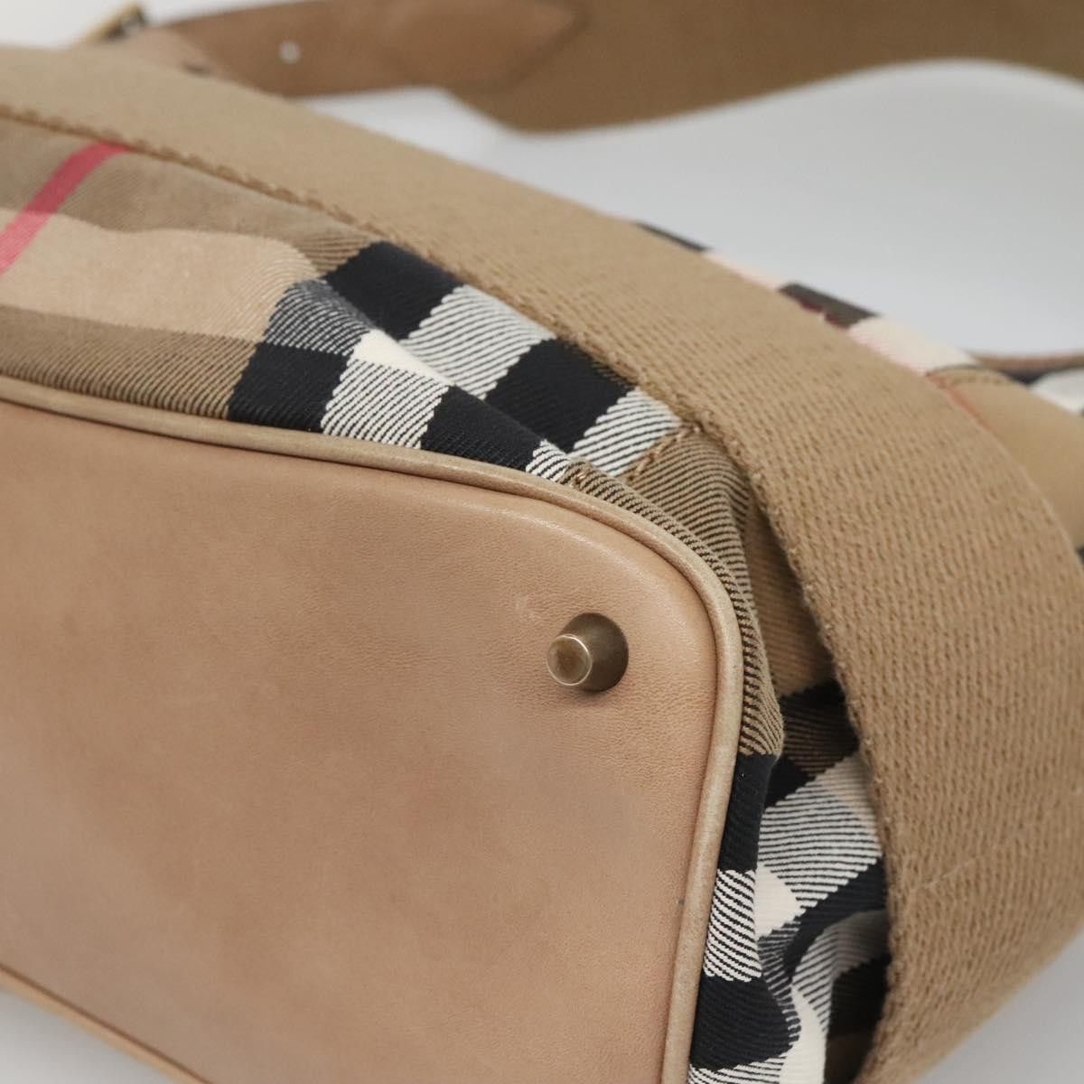 Burberry Burberry House Check shoulder Size ONE SIZE - 8 Thumbnail
