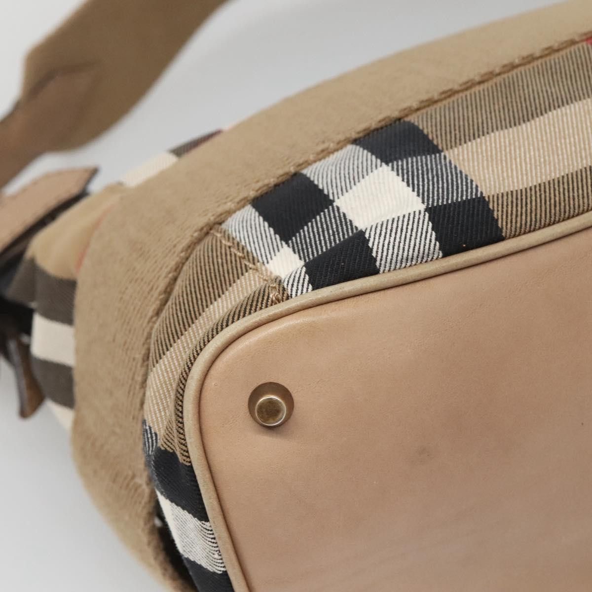 Burberry Burberry House Check shoulder Size ONE SIZE - 9 Thumbnail