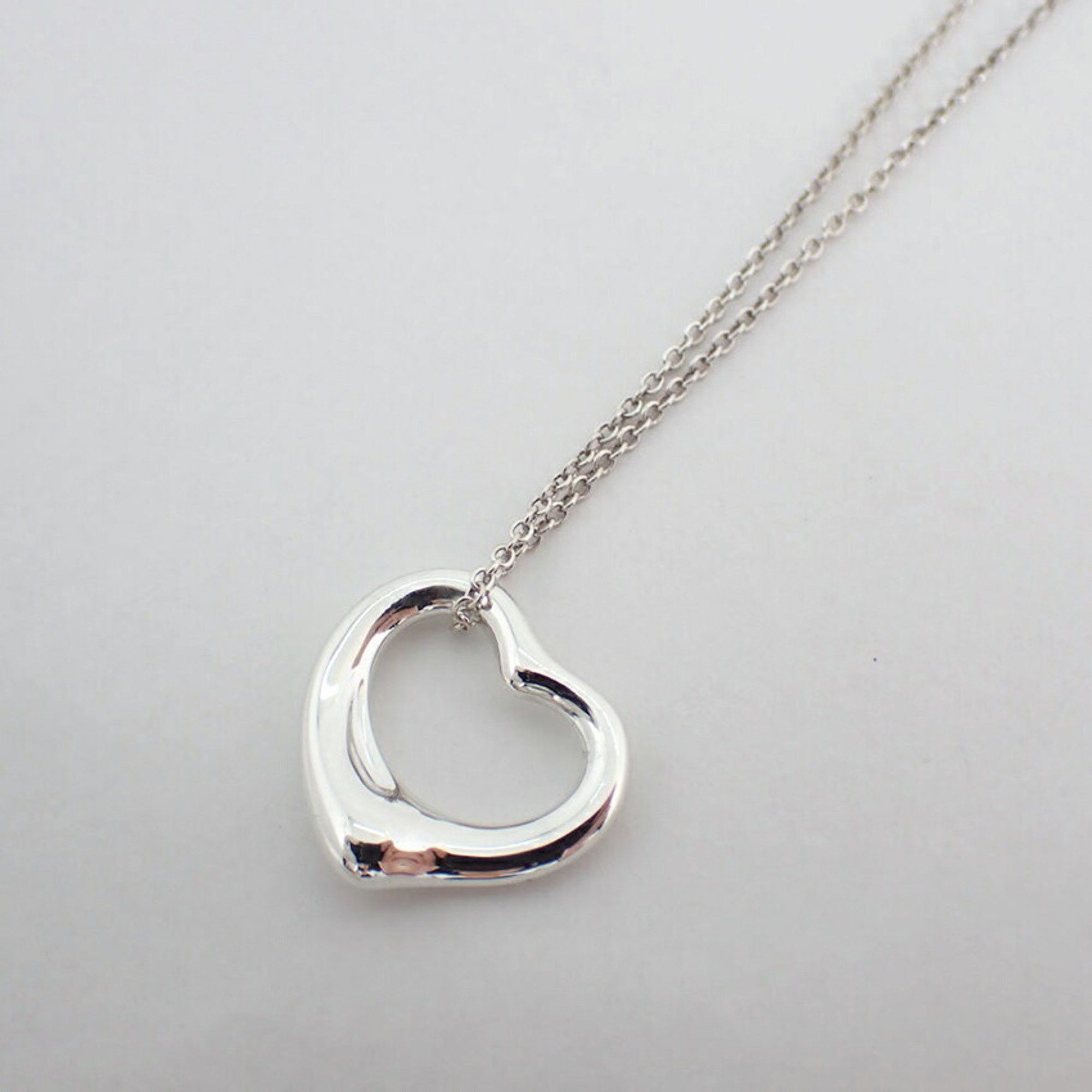 Tiffany & Co. Tiffany & Co Open Heart necklace Size ONE SIZE - 8 Thumbnail
