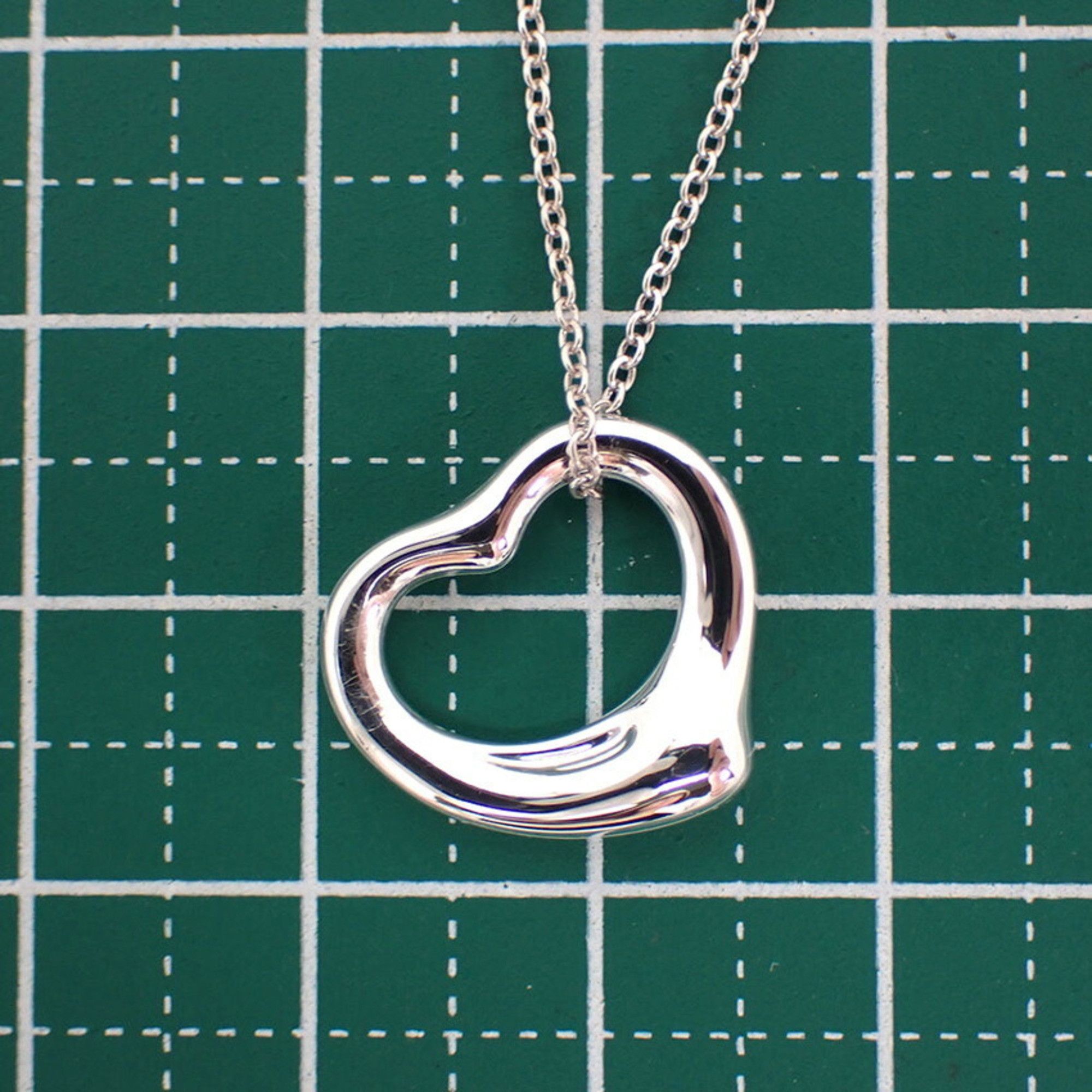 Tiffany & Co. Tiffany & Co Open Heart necklace Size ONE SIZE - 11 Thumbnail