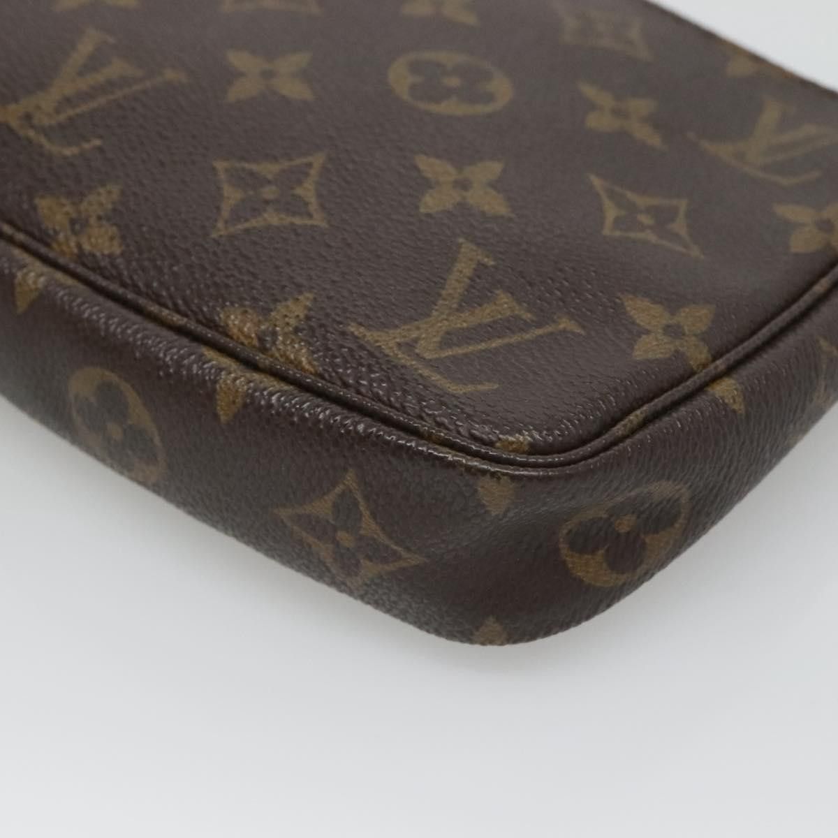 Louis Vuitton Louis Vuitton Pochette Accessoire clutch Size ONE SIZE - 5 Thumbnail