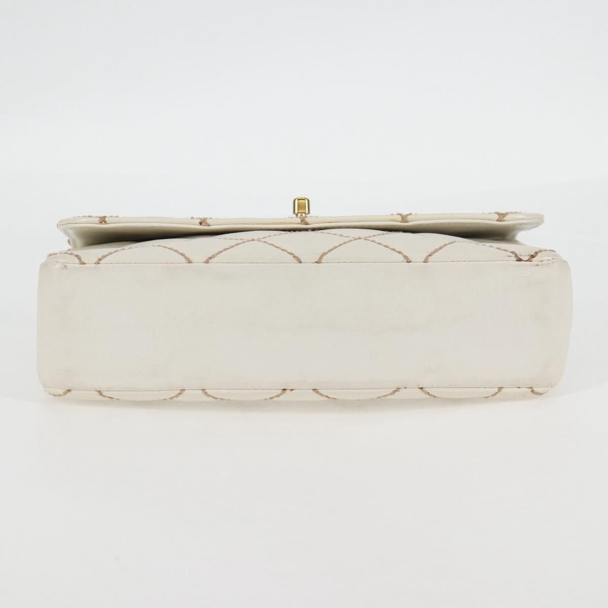 Chanel Chanel Wild stitch shoulder Size ONE SIZE - 16 Thumbnail