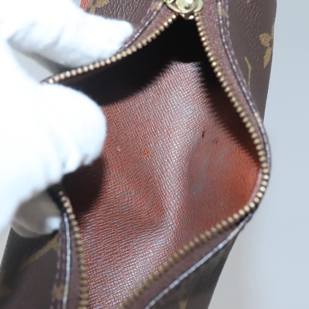 Louis Vuitton Louis Vuitton Papillon clutch Size ONE SIZE - 12 Thumbnail