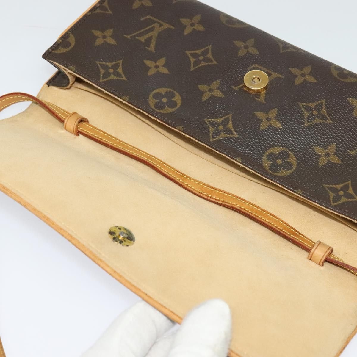 Louis Vuitton Louis Vuitton Pochette Twin shoulder Size ONE SIZE - 16 Thumbnail