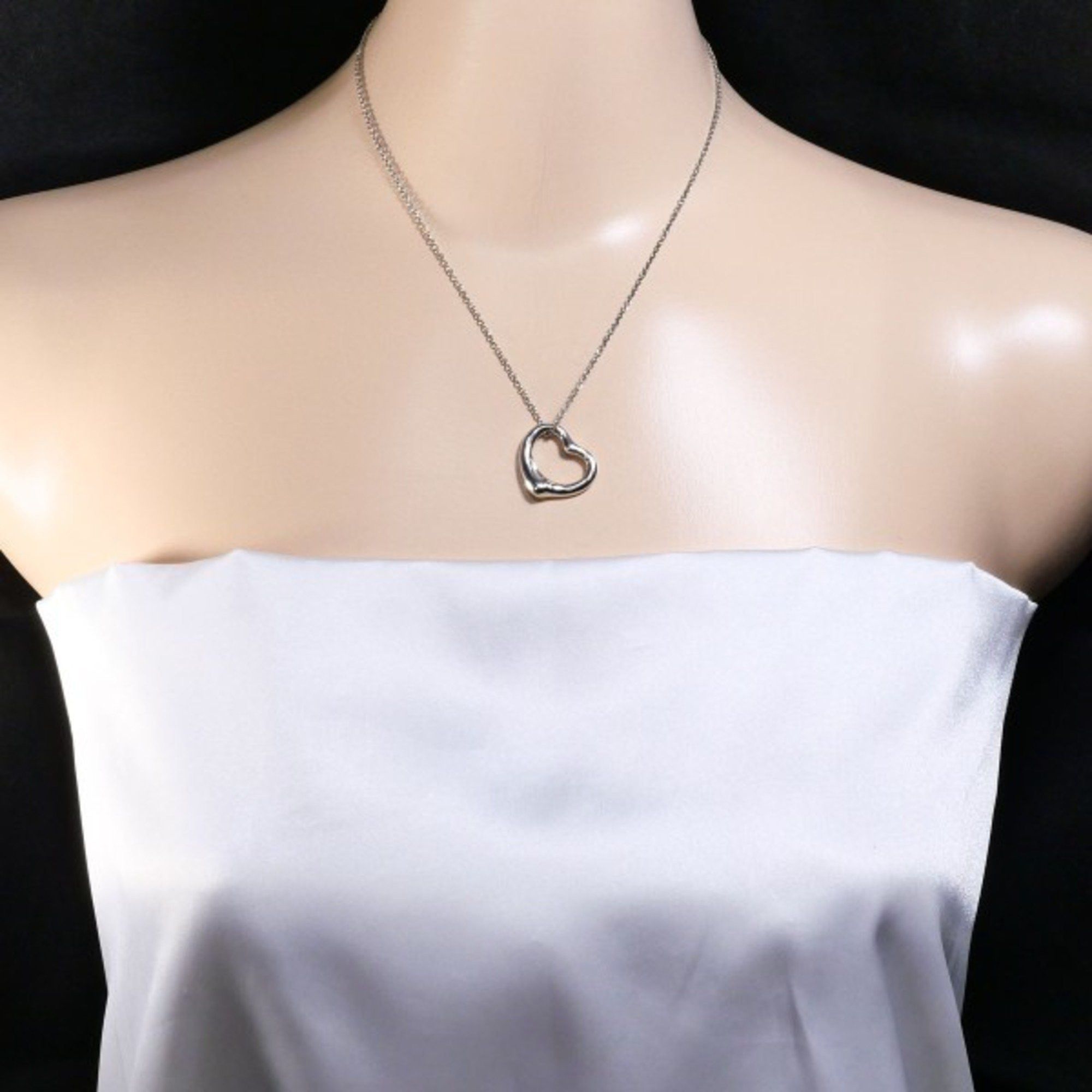 Tiffany & Co. Tiffany & Co Open Heart necklace Size ONE SIZE - 5 Thumbnail