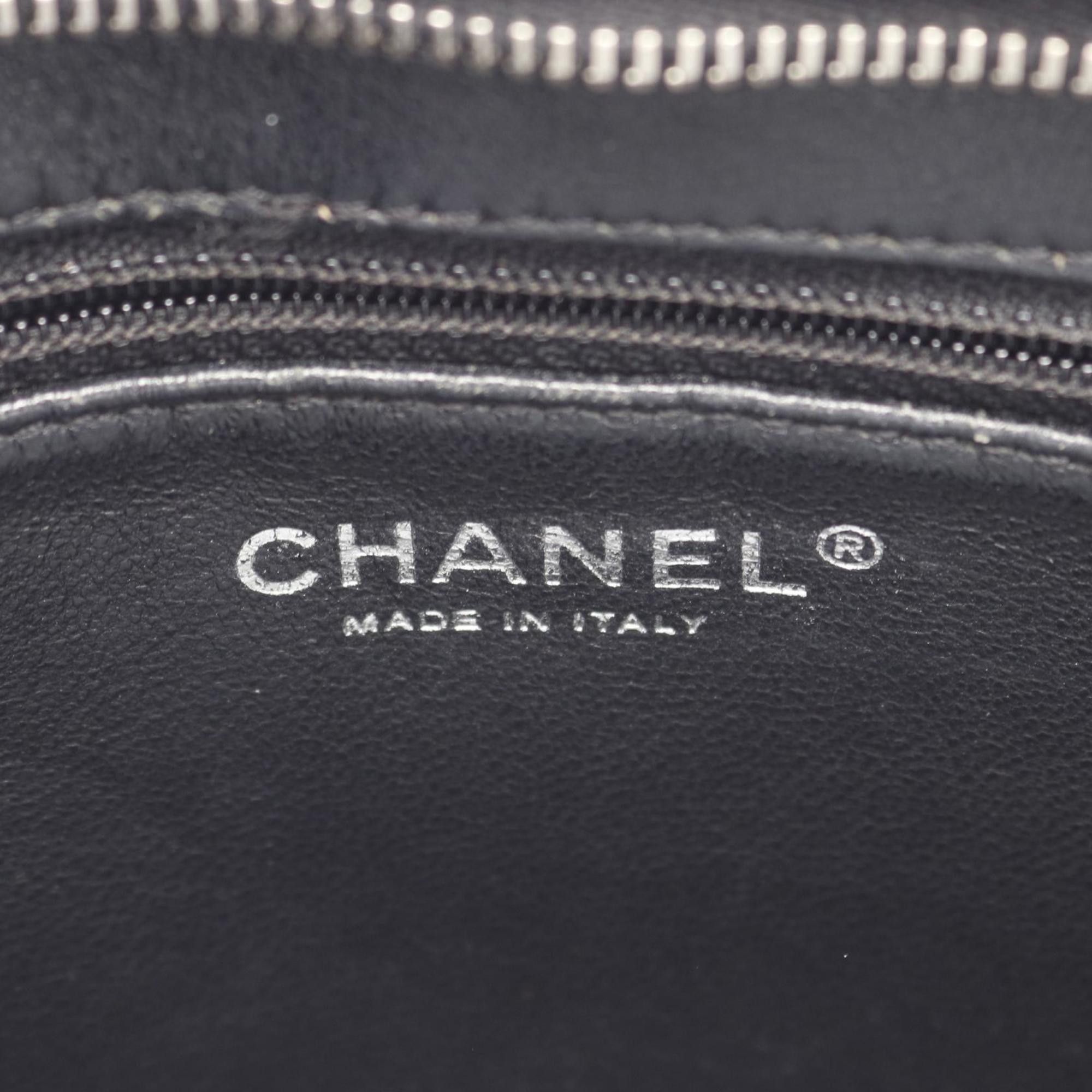 Chanel Chanel Medaillon handbag Size ONE SIZE - 9 Thumbnail