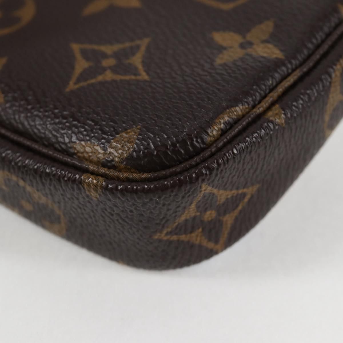 Louis Vuitton Louis Vuitton Mini Pochette Accessoires clutch Size ONE SIZE - 10 Thumbnail