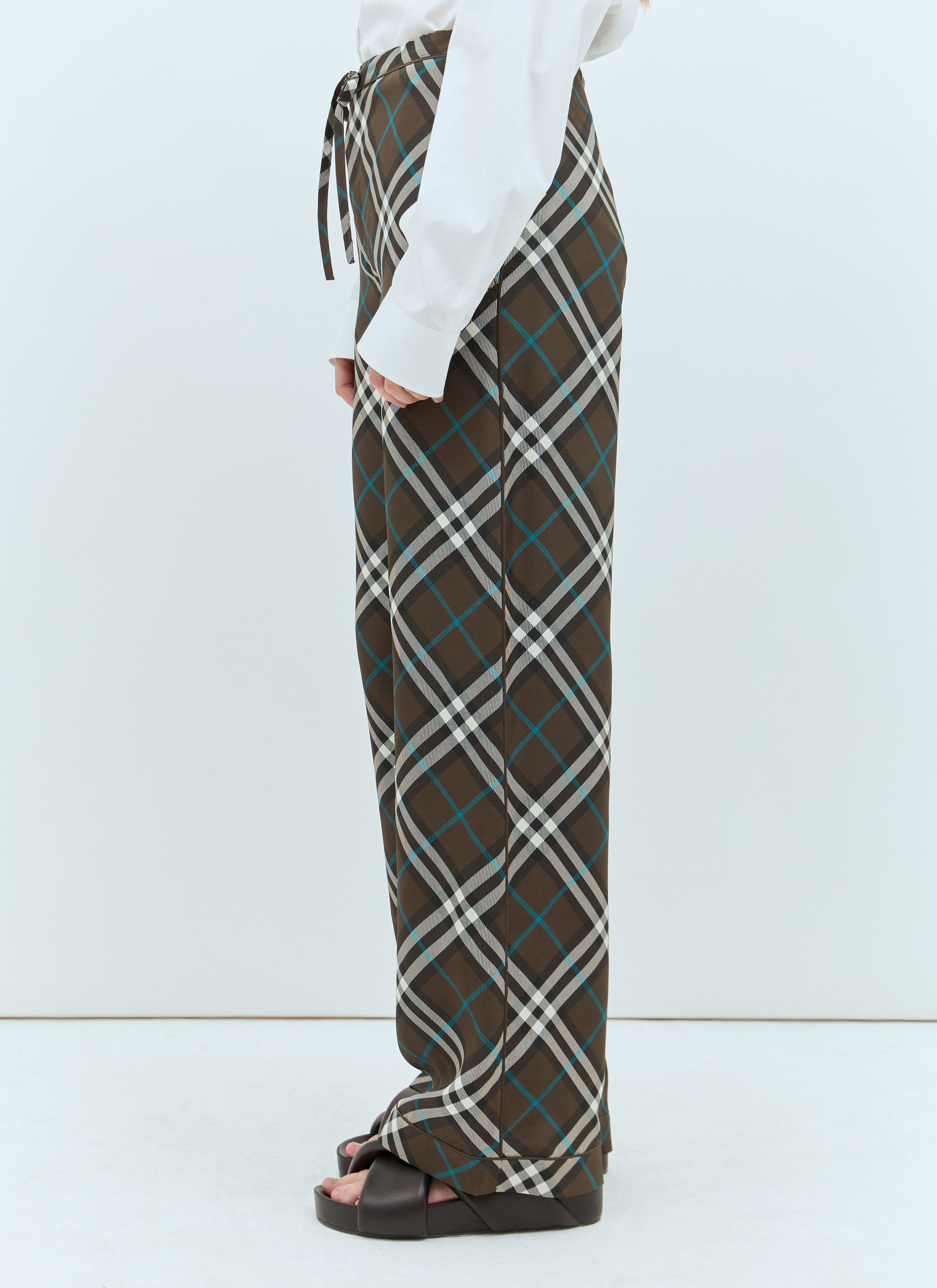 Burberry Check Silk Pants Size 26" / US 2 / IT 38 - 2 Thumbnail