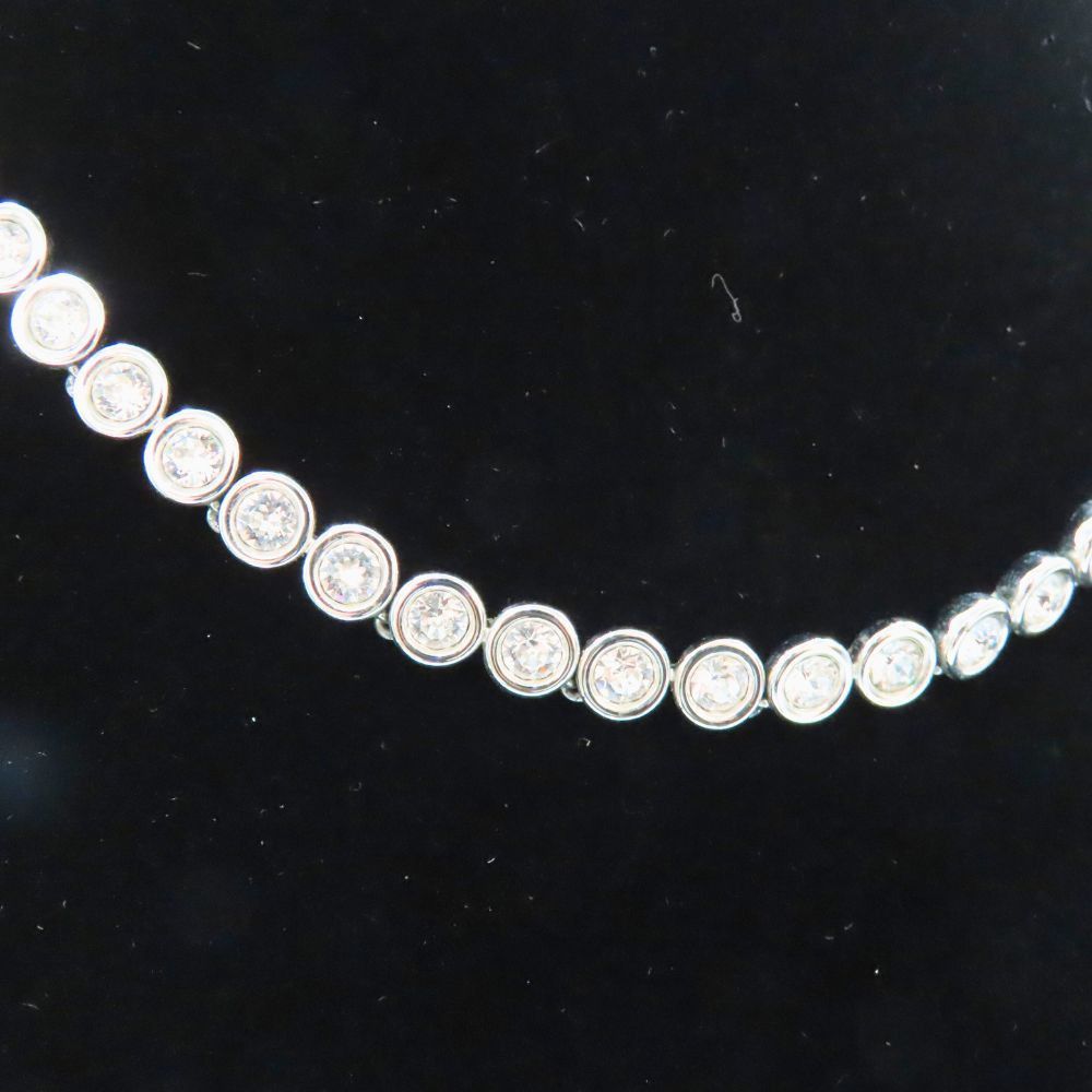 Swarovski Swarovski Swarovski Crystal Necklace Glass Necklace DUTY FREE for USA Size ONE SIZE - 3 Thumbnail