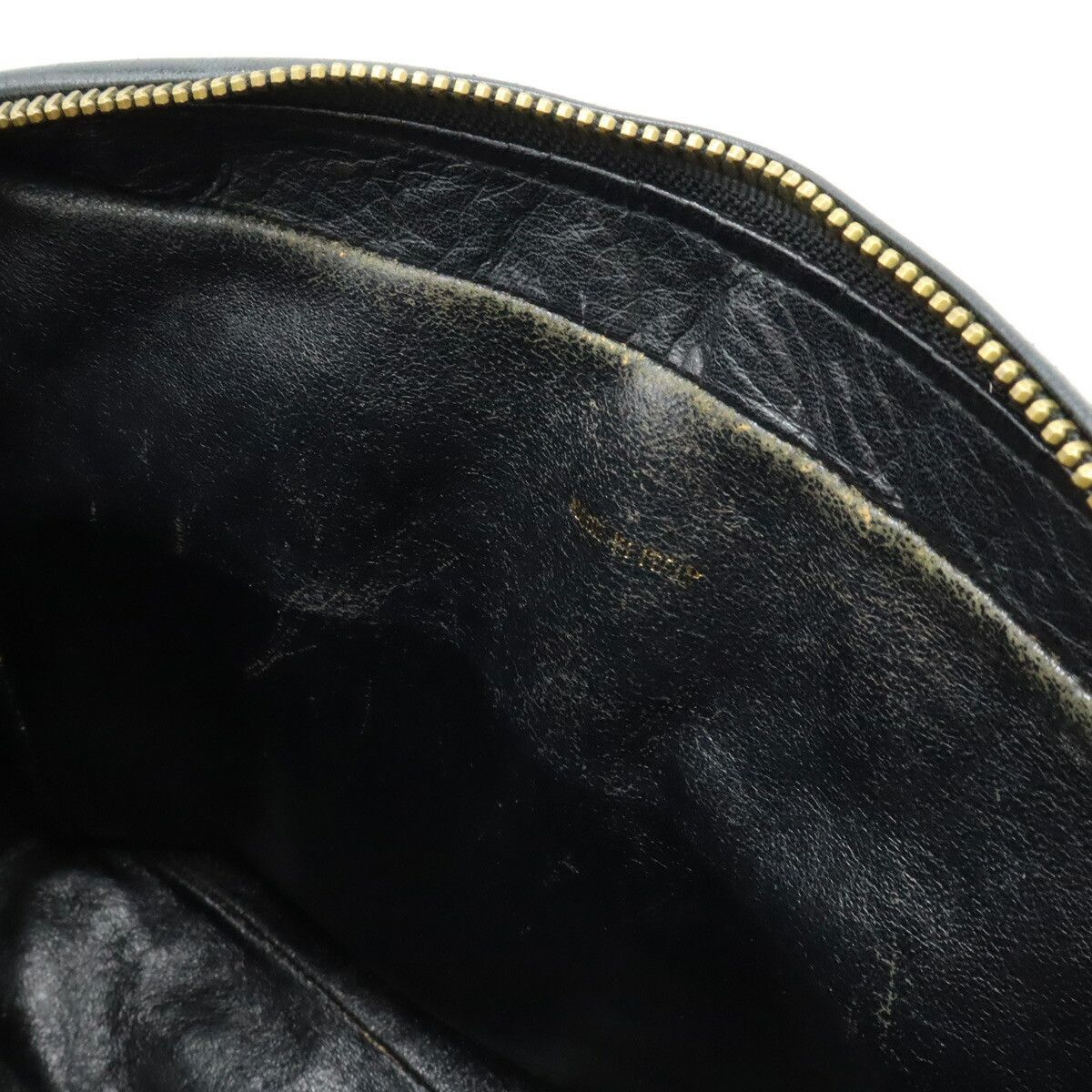 Chanel Chanel Chanel Matelasse Patent leather Shoulder Bag Enamel Shoulder Bag Size ONE SIZE - 6 Thumbnail