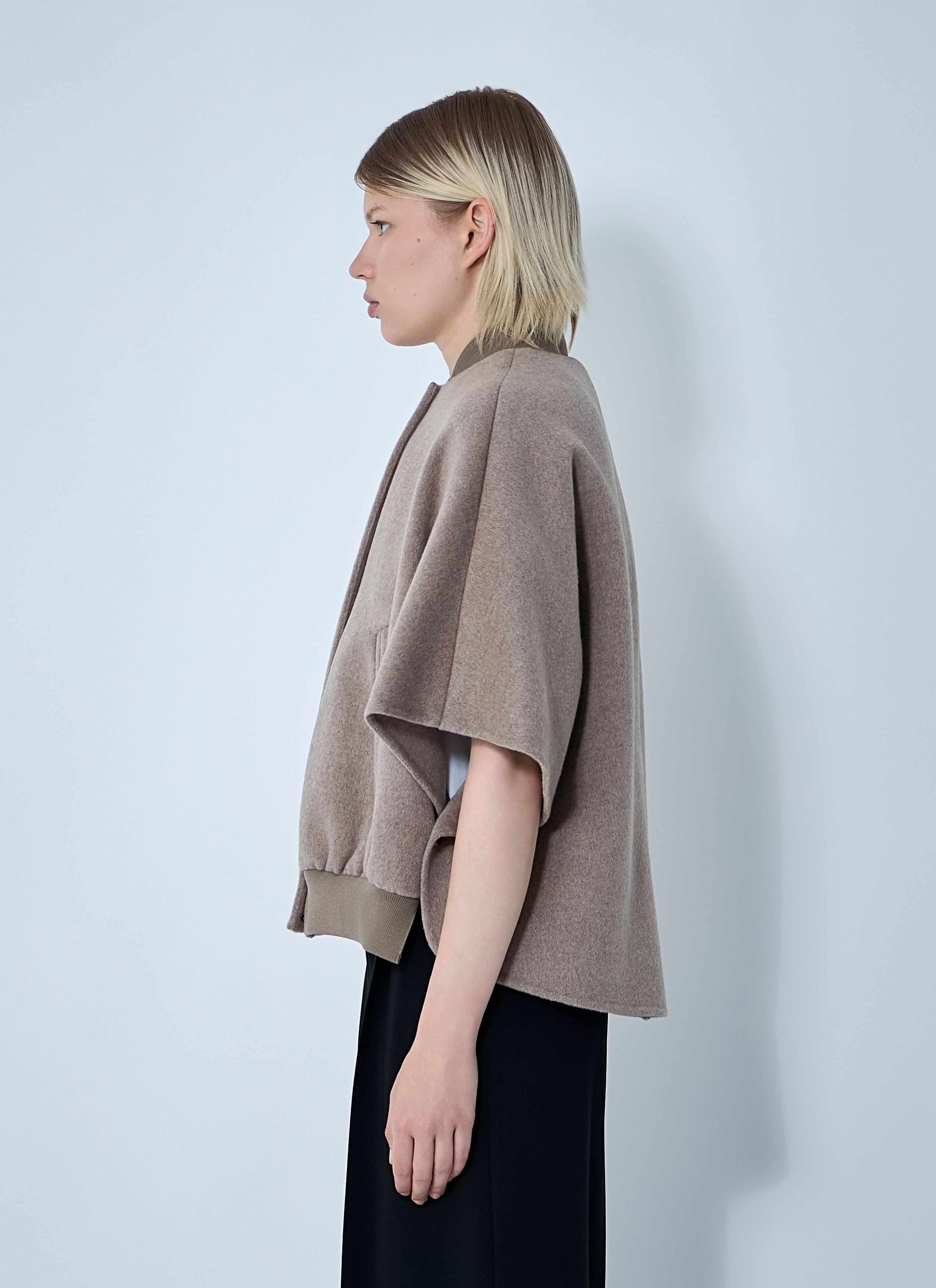 Max Mara Cashmere Logo Motif Poncho Size L / US 10 / IT 46 - 3 Thumbnail
