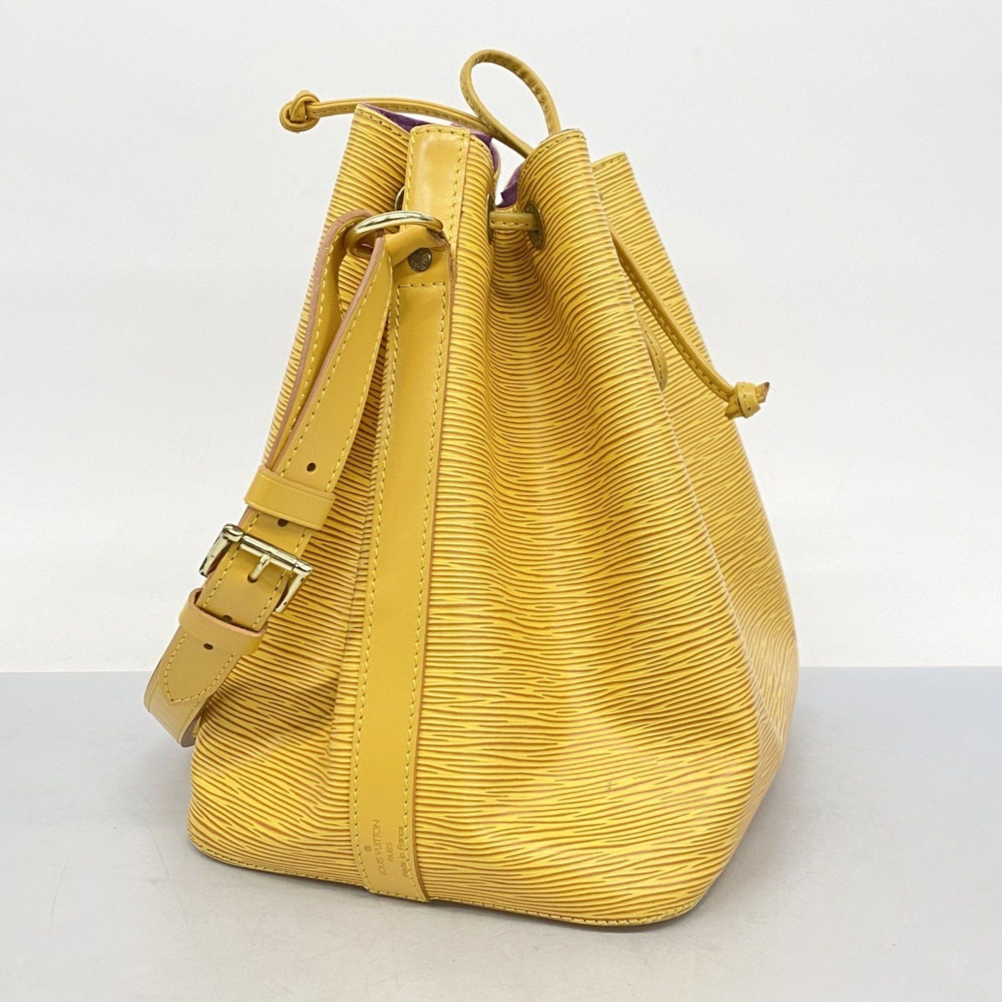 Louis Vuitton Louis Vuitton Petit Noé shoulder Size ONE SIZE - 3 Thumbnail