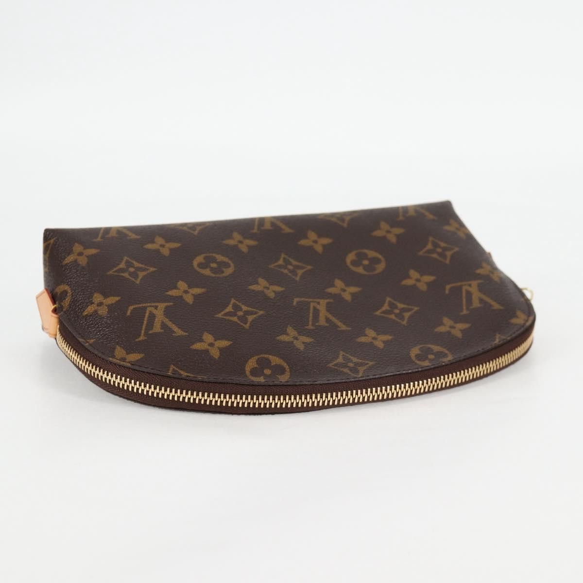 Louis Vuitton Louis Vuitton Cosmetic Pouch clutch Size ONE SIZE - 19 Thumbnail