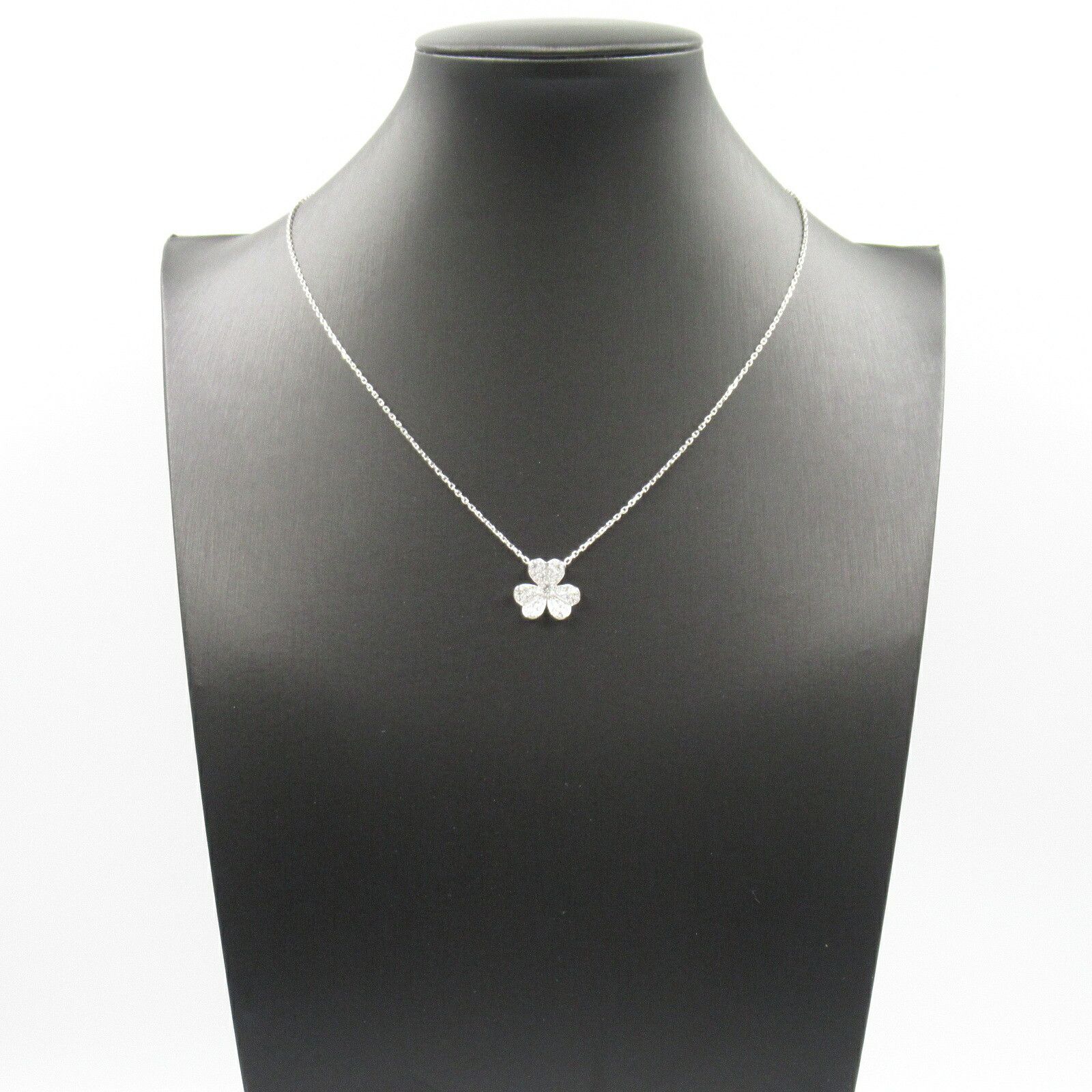 Van Cleef & Arpels Van Cleef & Arpels Van Cleef & Arpels Frivole K18WG Diamond Necklace Crocodile skin Necklace Size ONE SIZE - 7 Thumbnail
