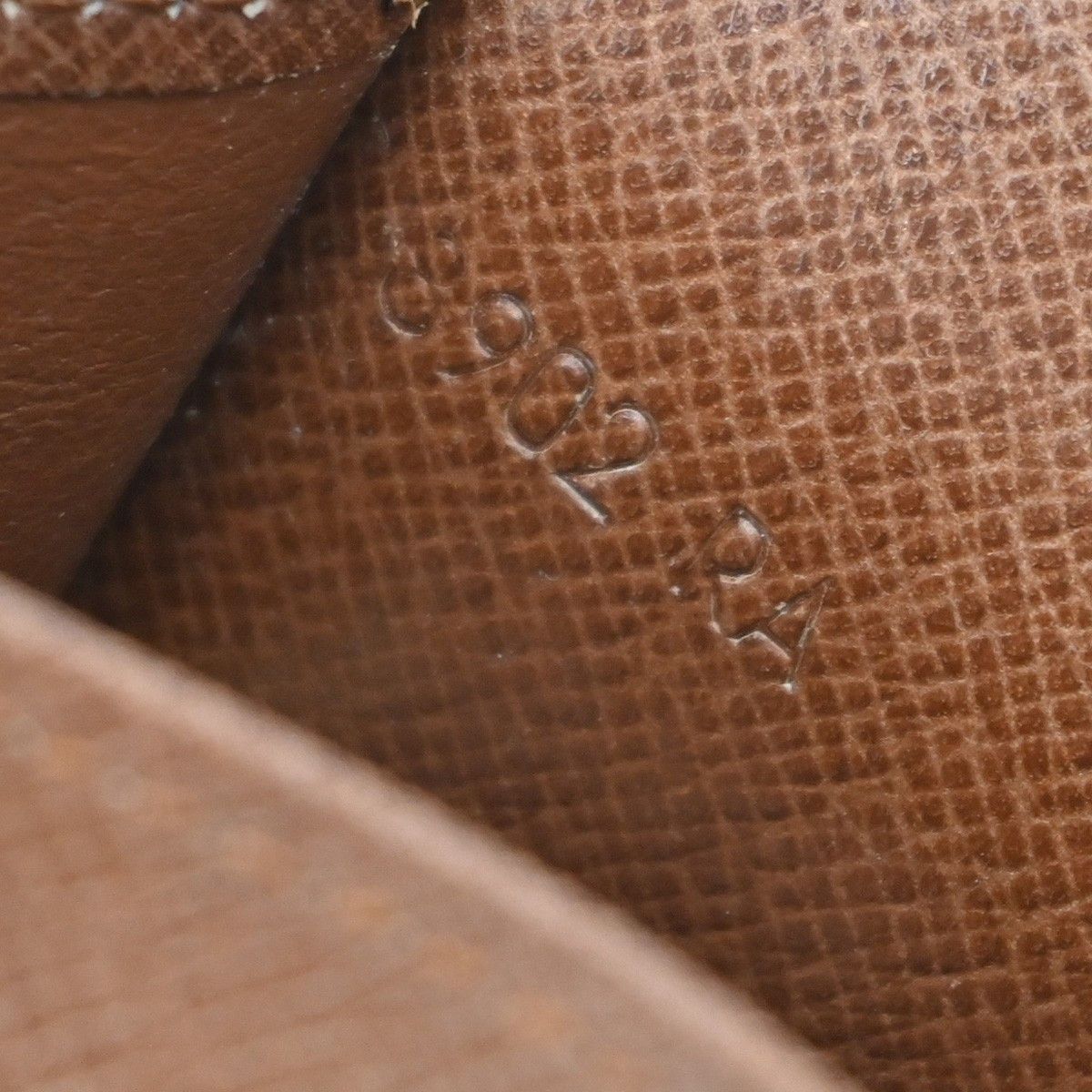 Louis Vuitton Etui pour clés 4 wallet