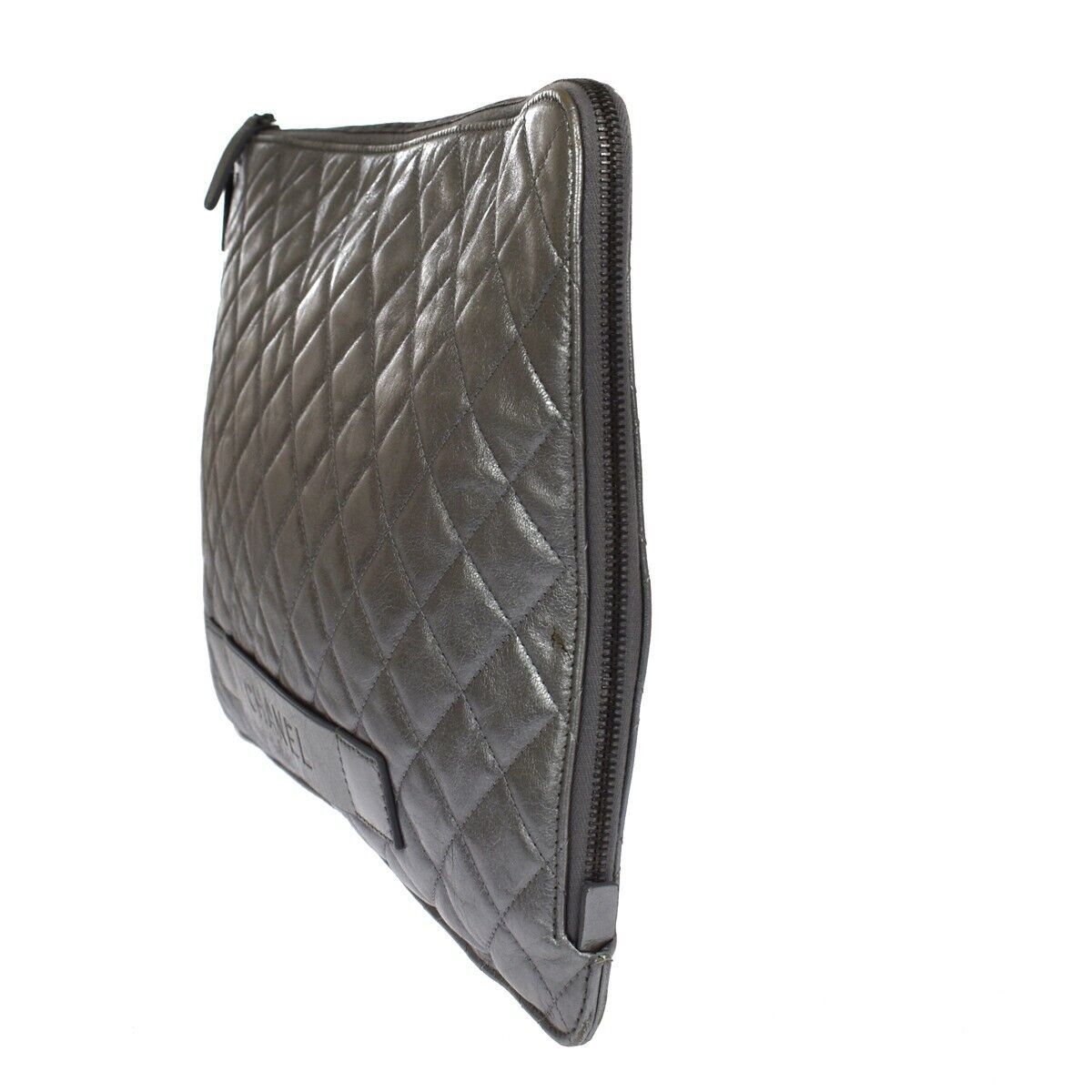 Chanel Chanel Quilted clutch Size ONE SIZE - 3 Thumbnail