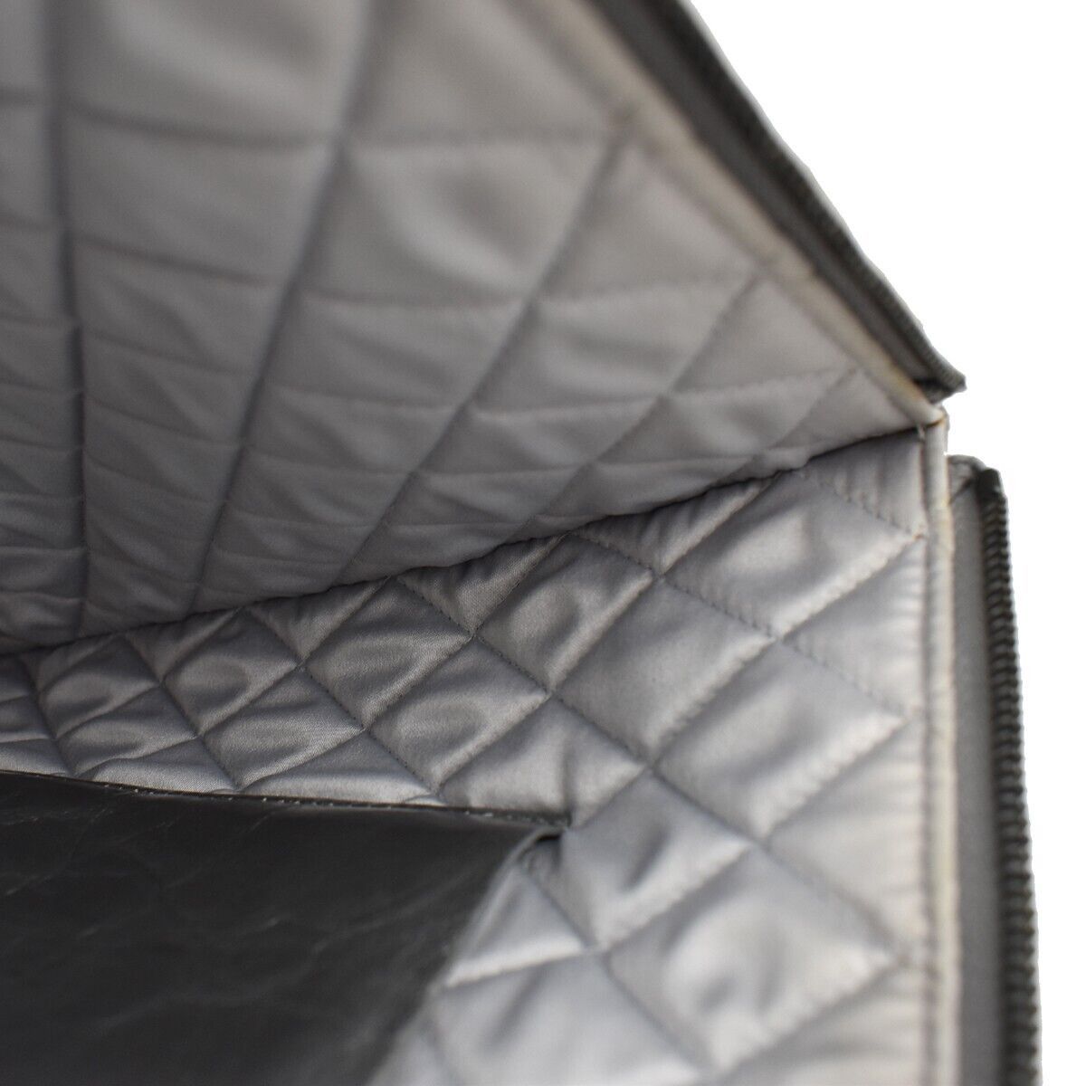 Chanel Chanel Quilted clutch Size ONE SIZE - 15 Thumbnail