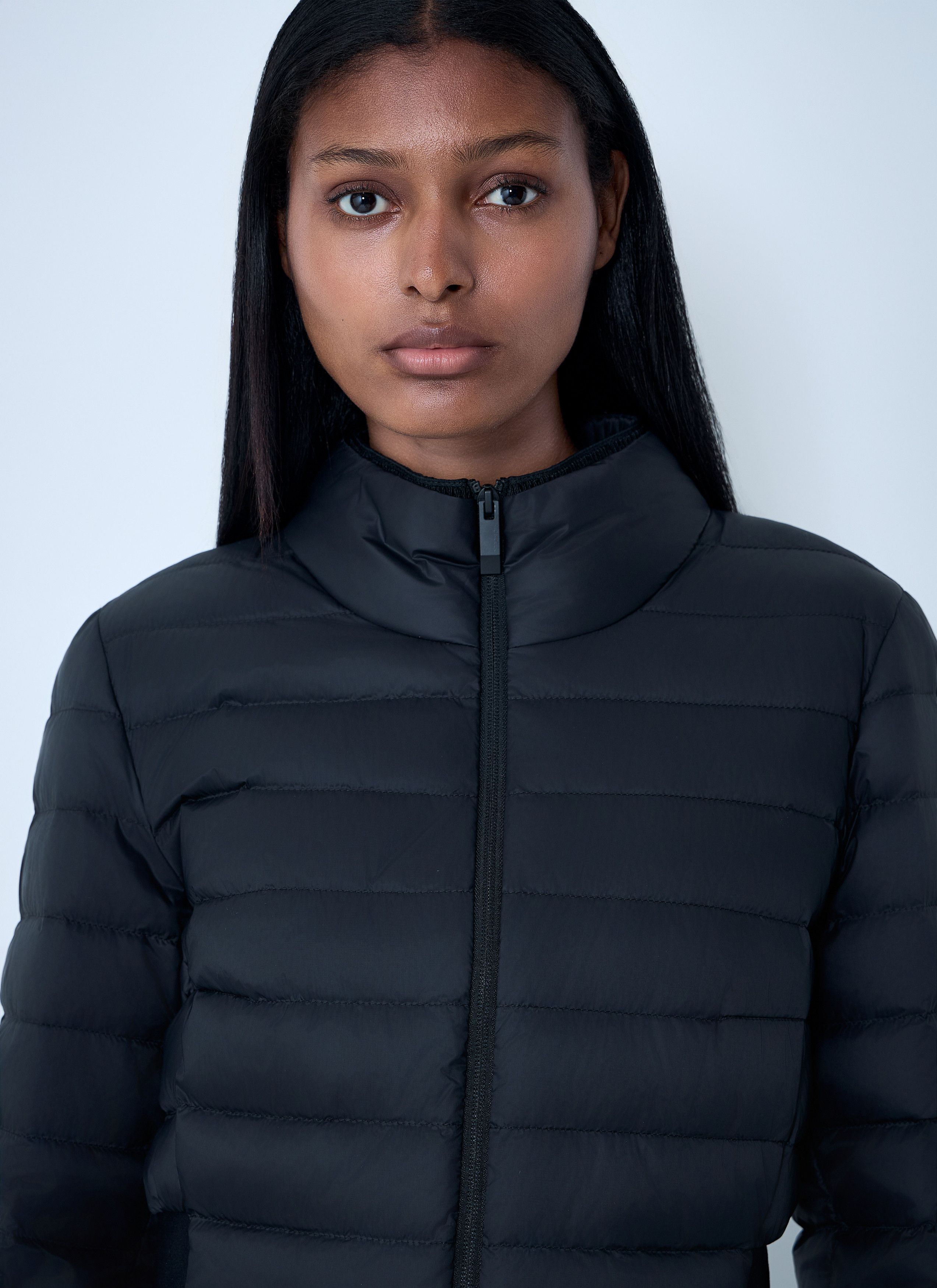 Moncler Verrerie Short Down Jacket Size XS / US 0-2 / IT 36-38 - 5 Thumbnail