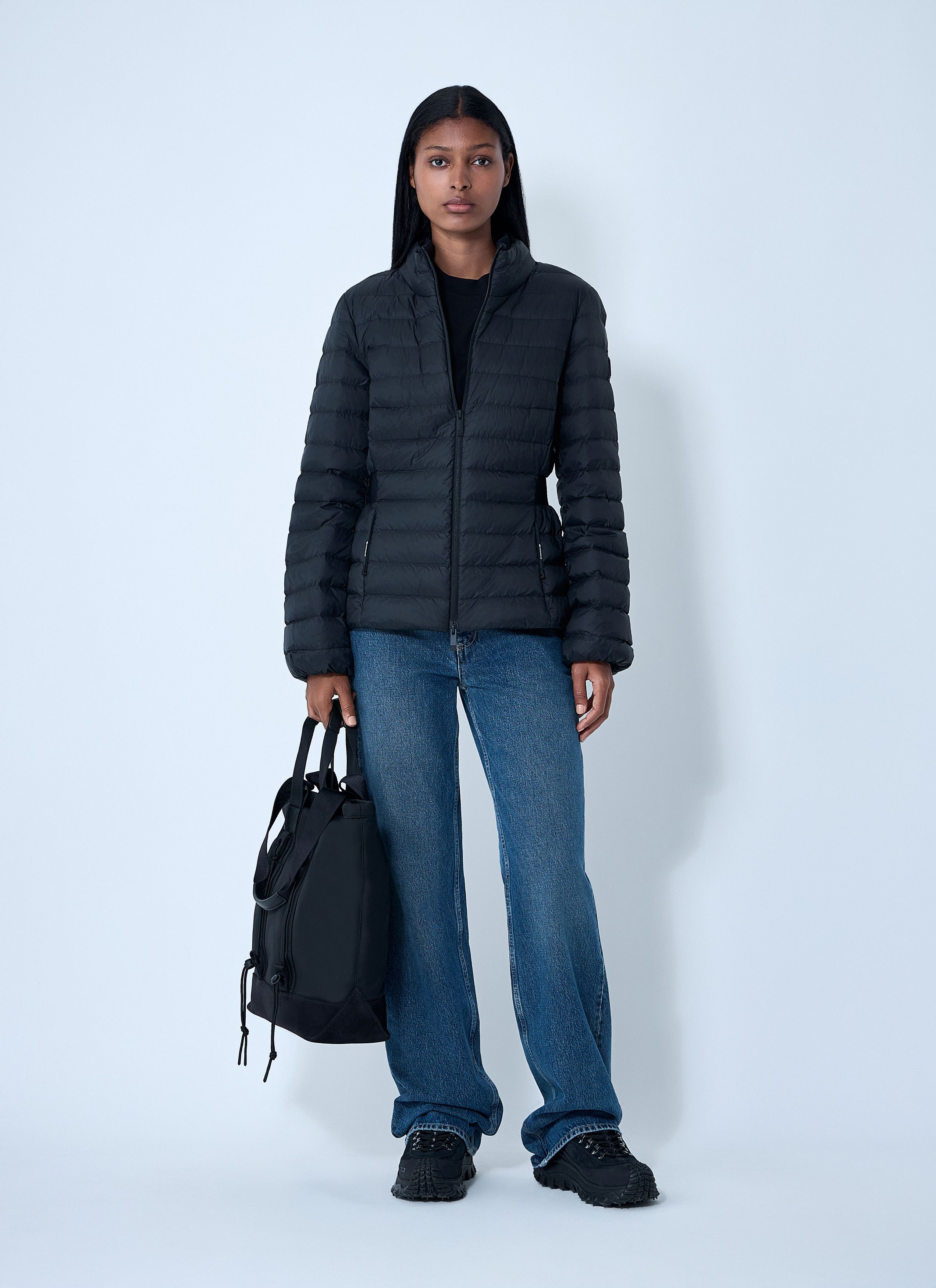 Moncler Verrerie Short Down Jacket Size XS / US 0-2 / IT 36-38 - 2 Thumbnail