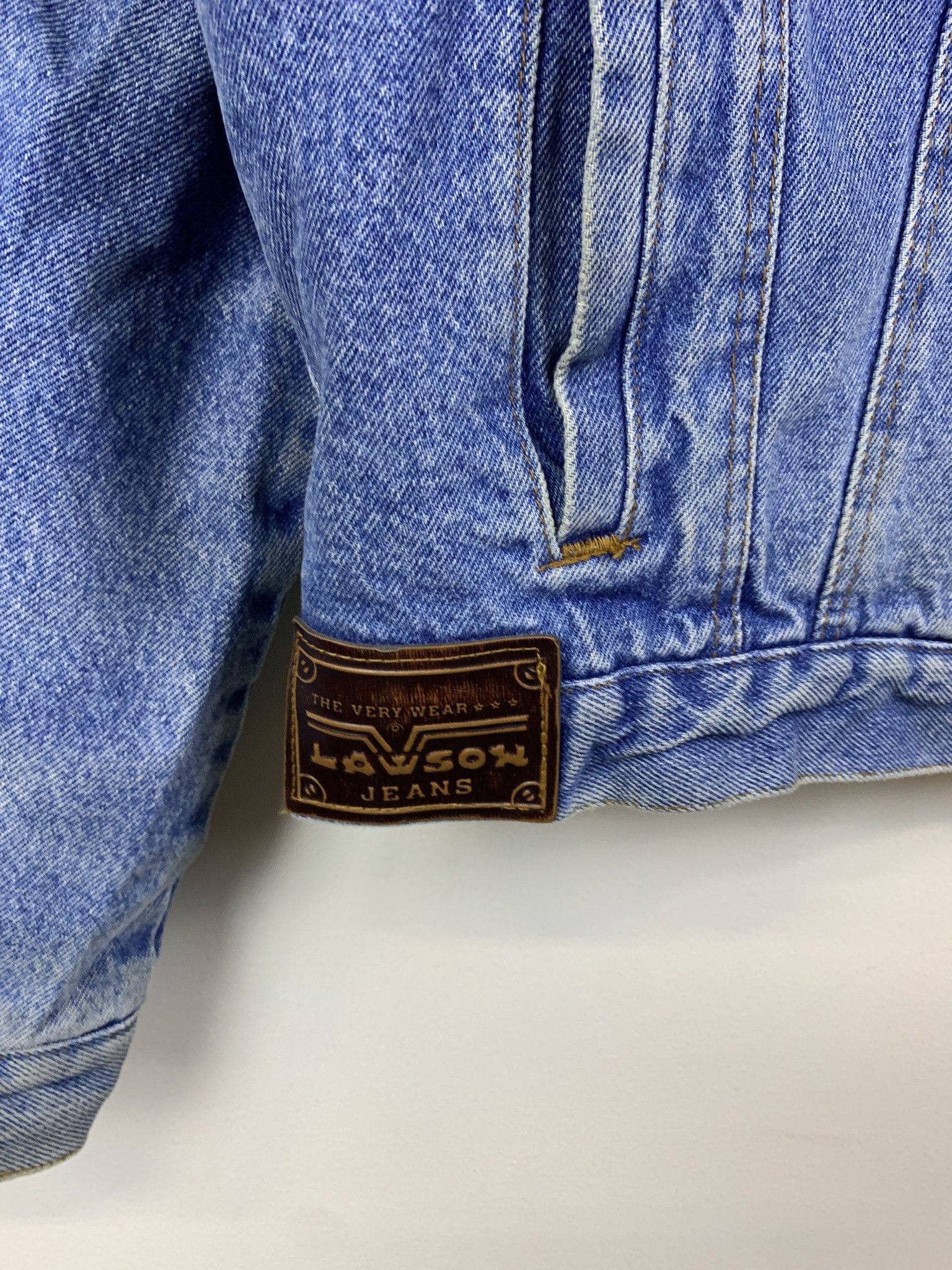 Levi's Vintage 1990s Sherpa Lined Denim Trucker Jacket Size L Size US L / EU 52-54 / 3 - 2 Thumbnail
