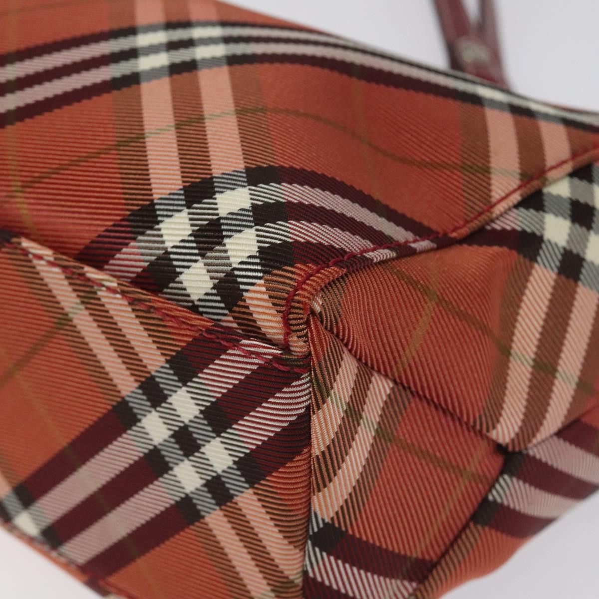 Burberry Burberry Nova Check handbag Size ONE SIZE - 7 Thumbnail