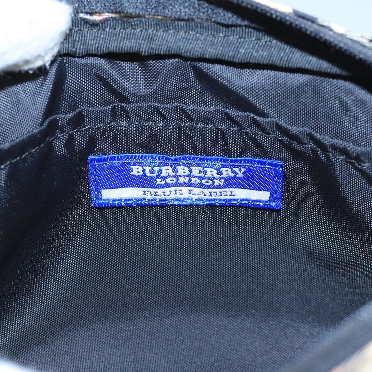 Burberry Burberry Nova Check handbag Size ONE SIZE - 13 Thumbnail