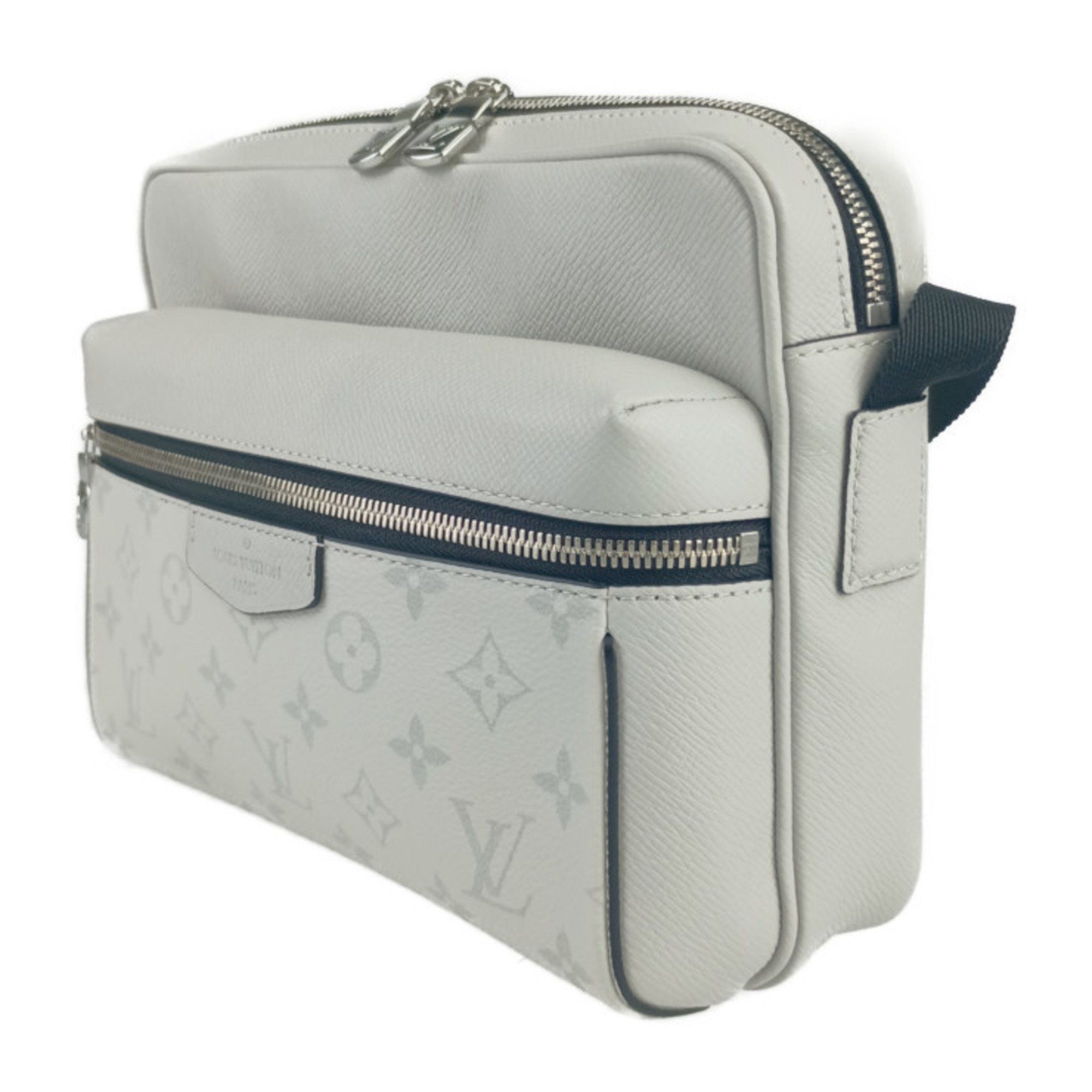 Louis Vuitton Louis Vuitton Outdoor shoulder Size ONE SIZE - 3 Thumbnail