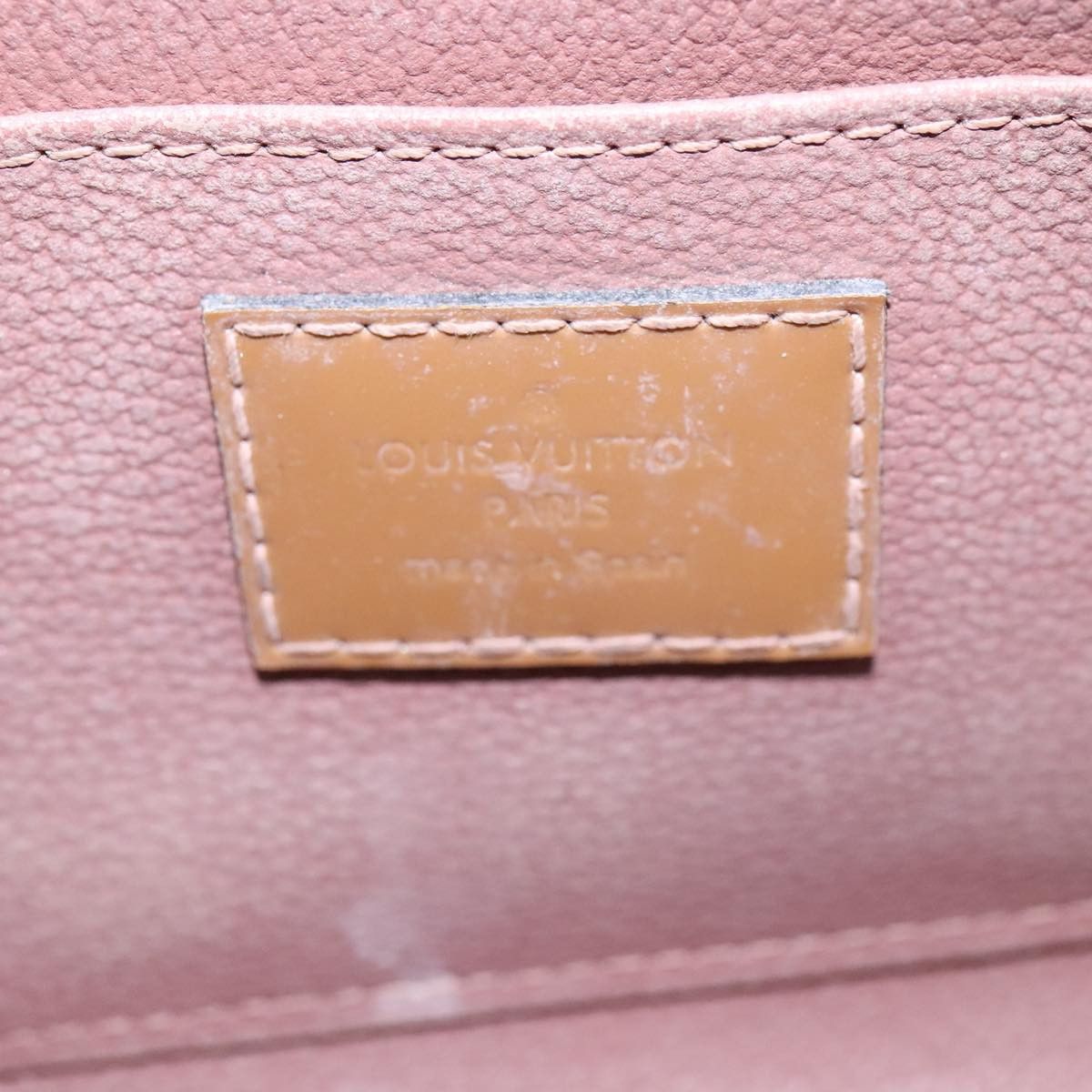 Louis Vuitton Louis Vuitton Cosmetic Pouch clutch Size ONE SIZE - 13 Thumbnail