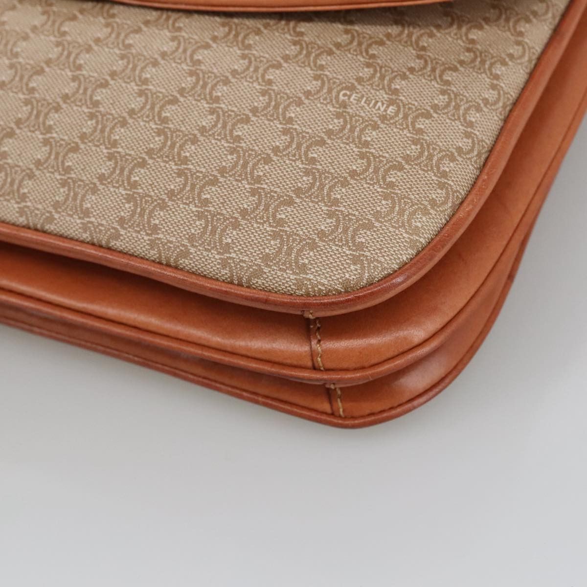 Céline Triomphe Vintage shoulder