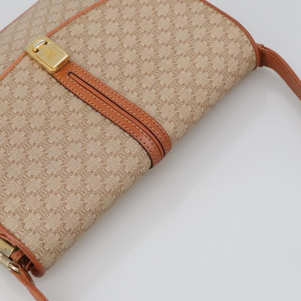 Céline Triomphe Vintage shoulder