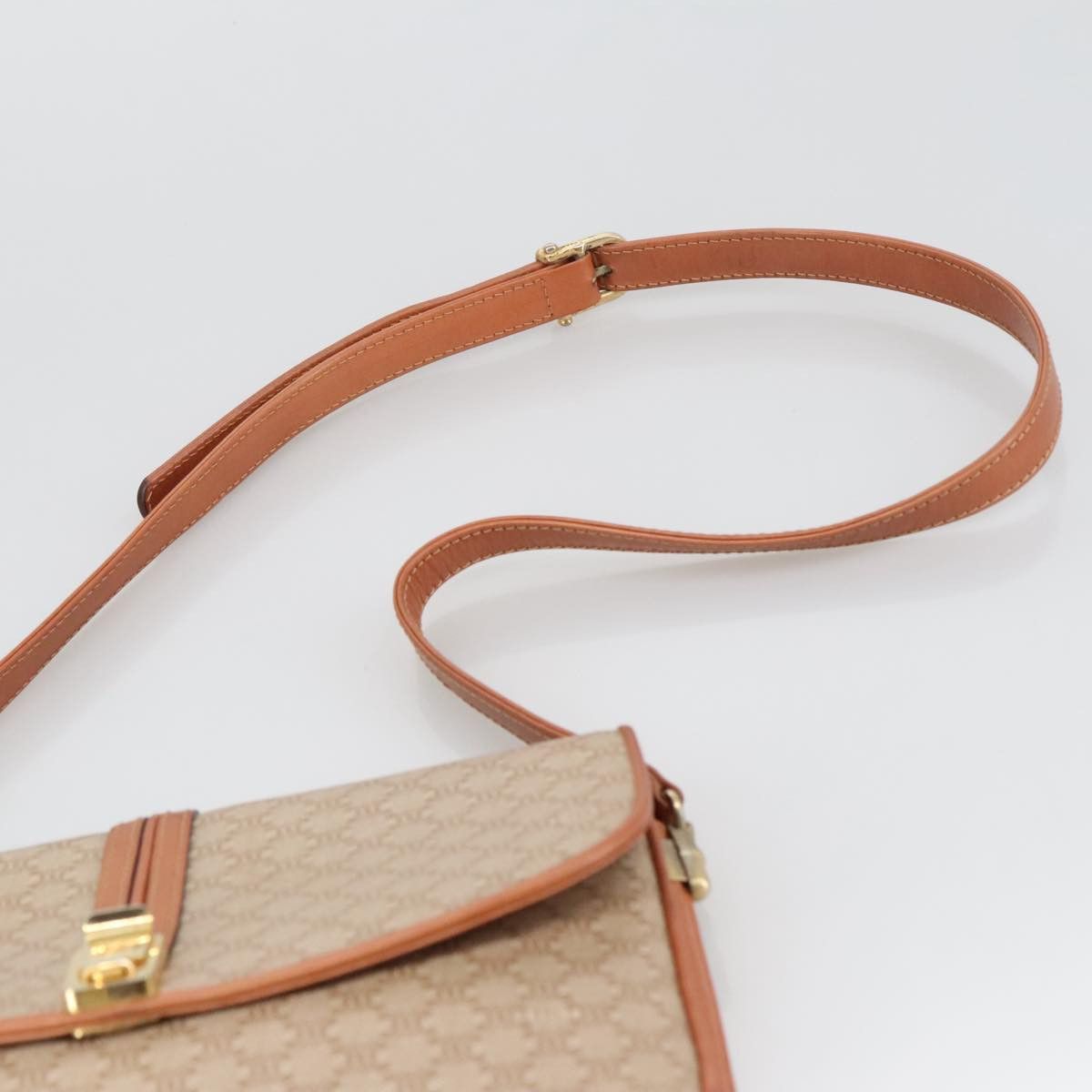 Céline Triomphe Vintage shoulder